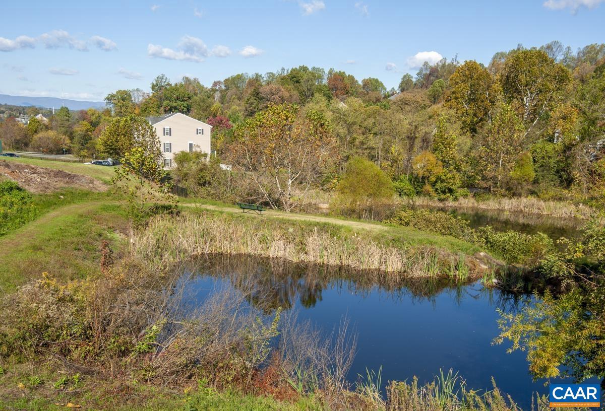 PAVILIONS AT PANTOPS - Residential