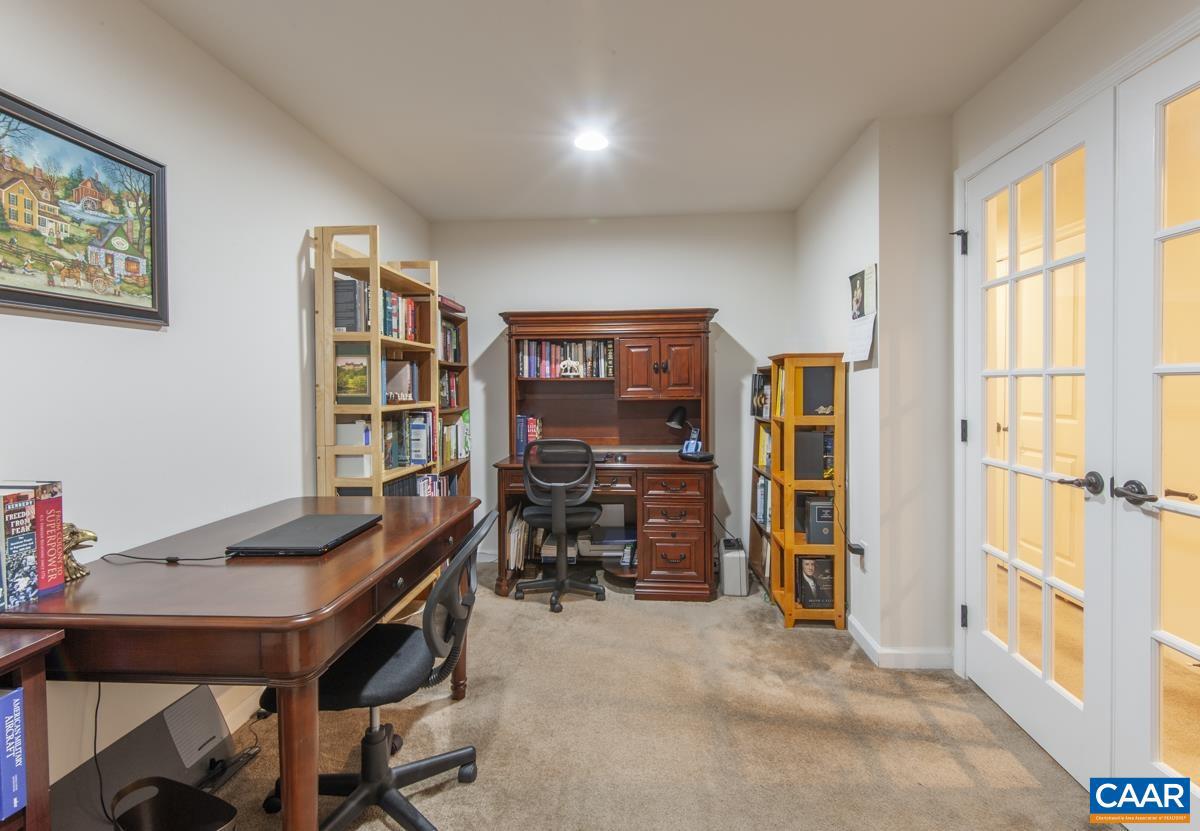 PAVILIONS AT PANTOPS - Residential