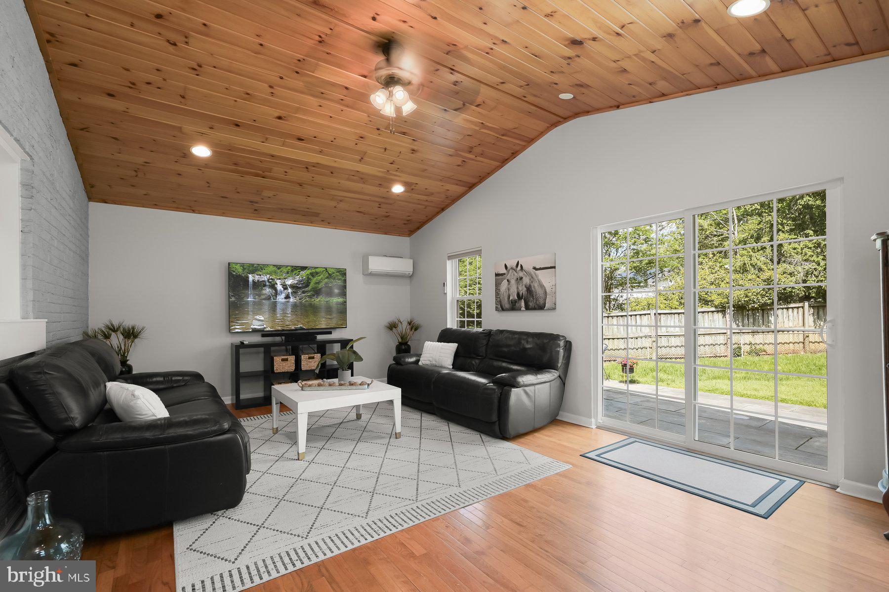 INDIAN SPRING CLUB ESTS - Residential