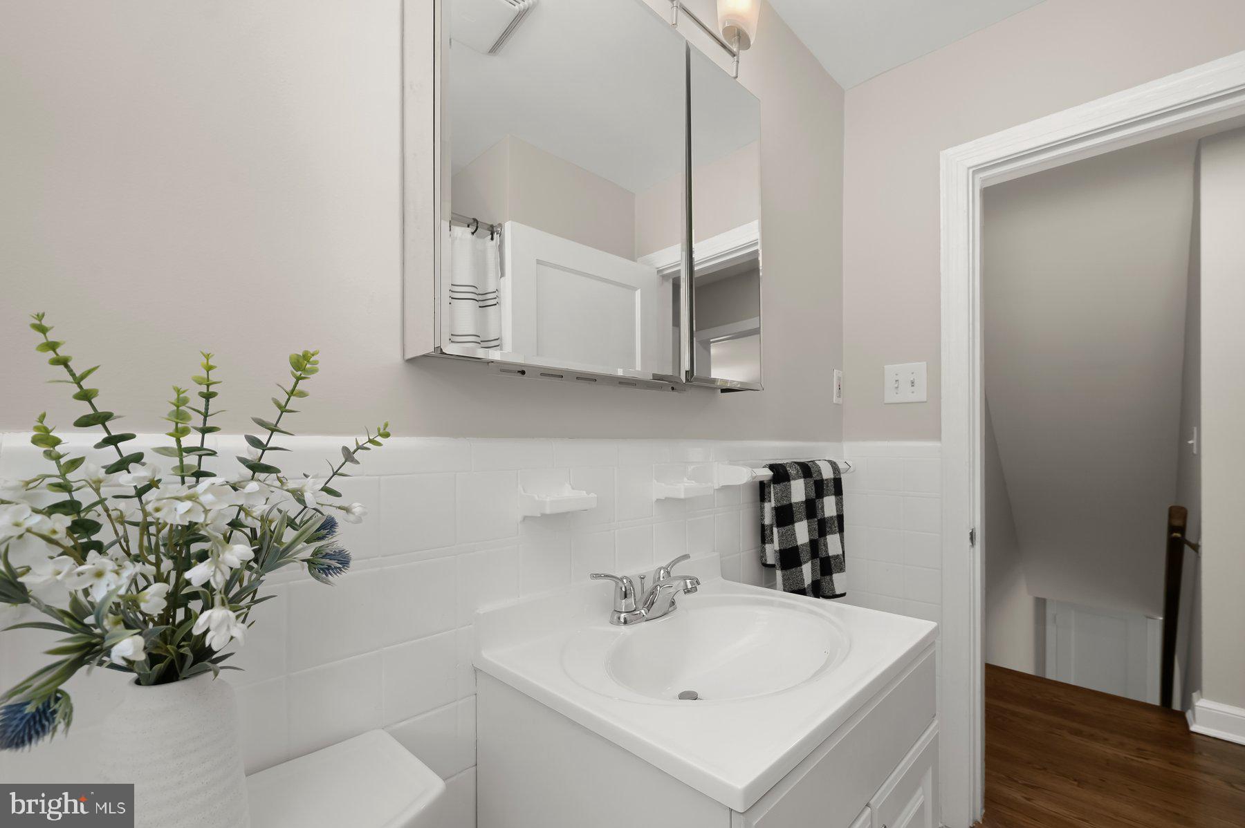 INDIAN SPRING CLUB ESTS - Residential