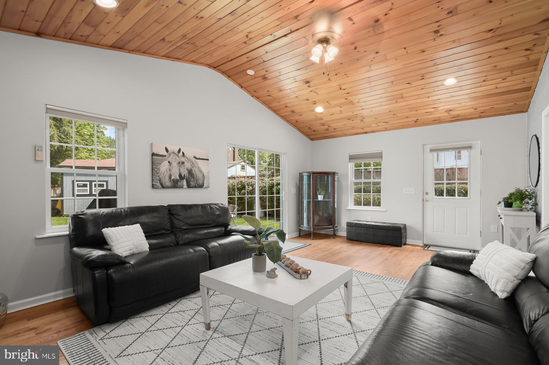 INDIAN SPRING CLUB ESTS - Residential