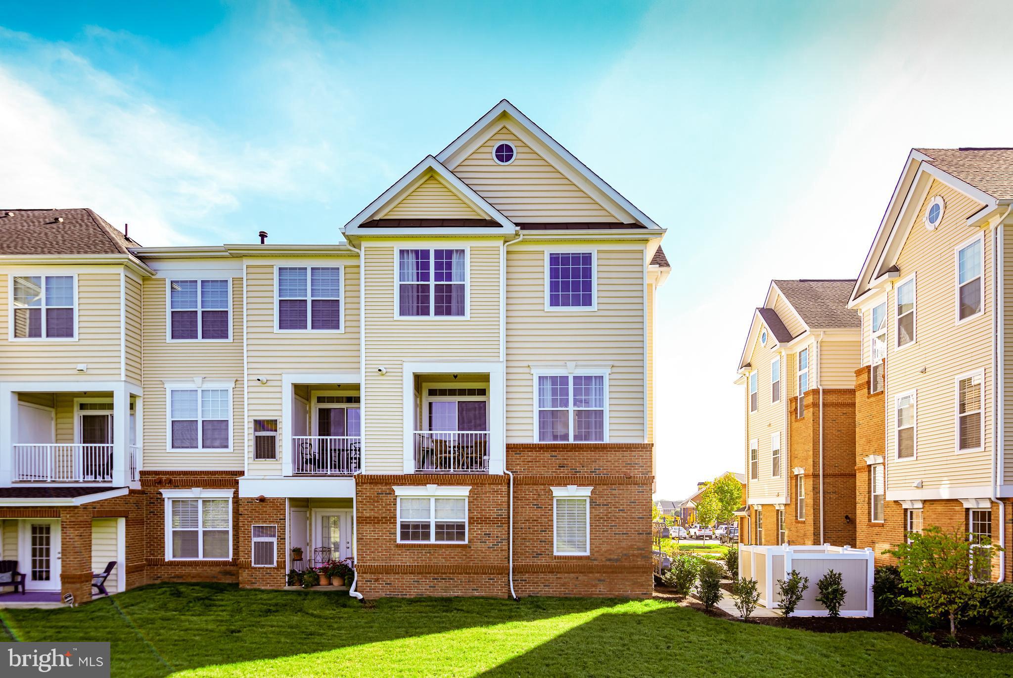 RIDGES AT LOUDOUN VALLEY - Residential