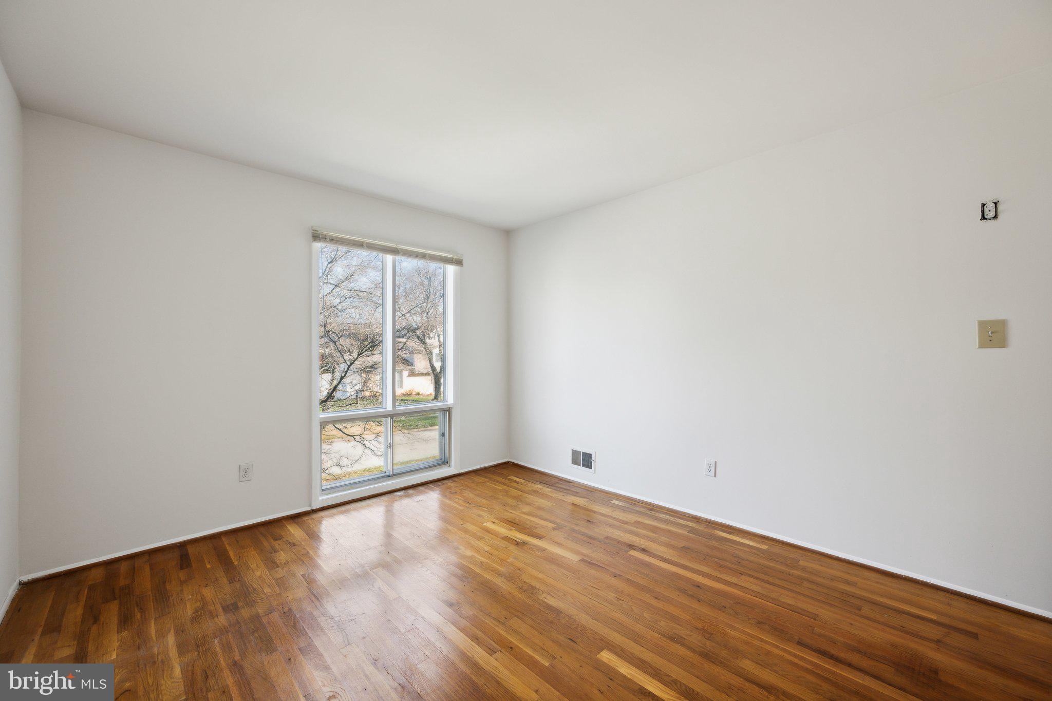 WOODLAWN TERRACE - Residential