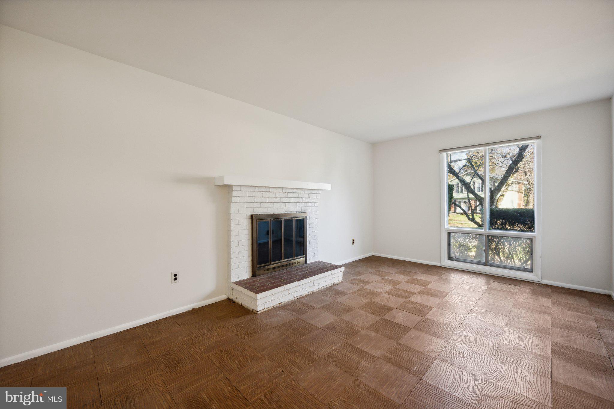 WOODLAWN TERRACE - Residential