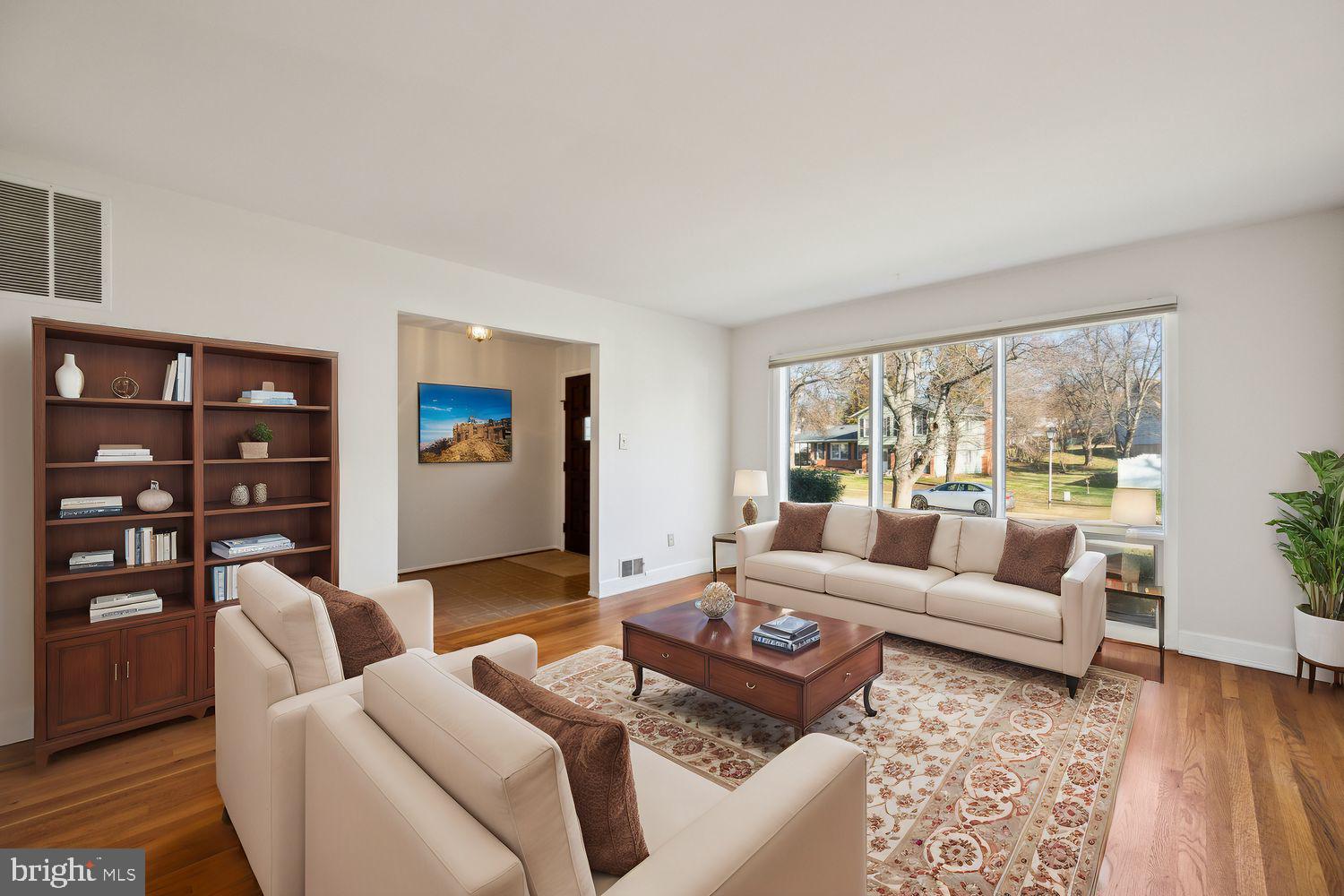 WOODLAWN TERRACE - Residential