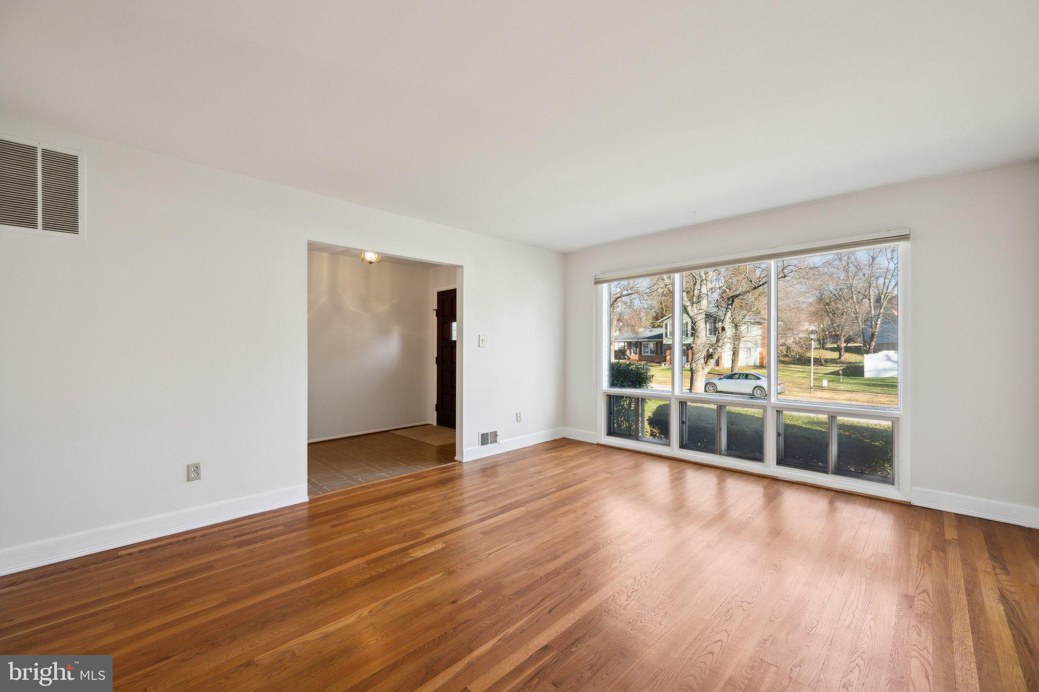 WOODLAWN TERRACE - Residential