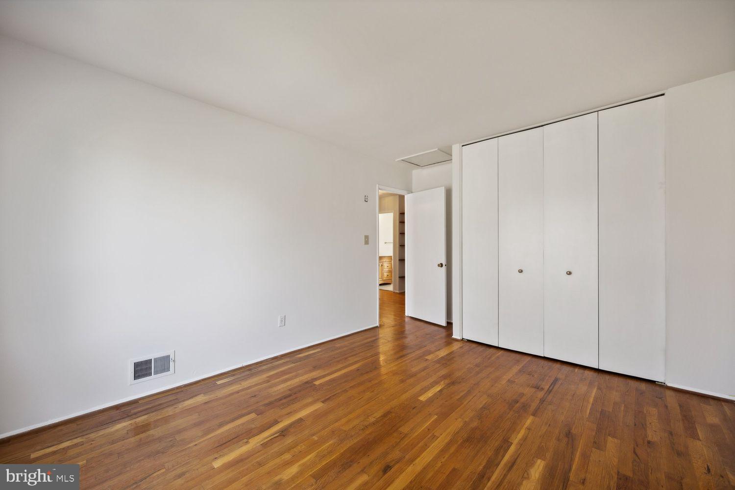 WOODLAWN TERRACE - Residential