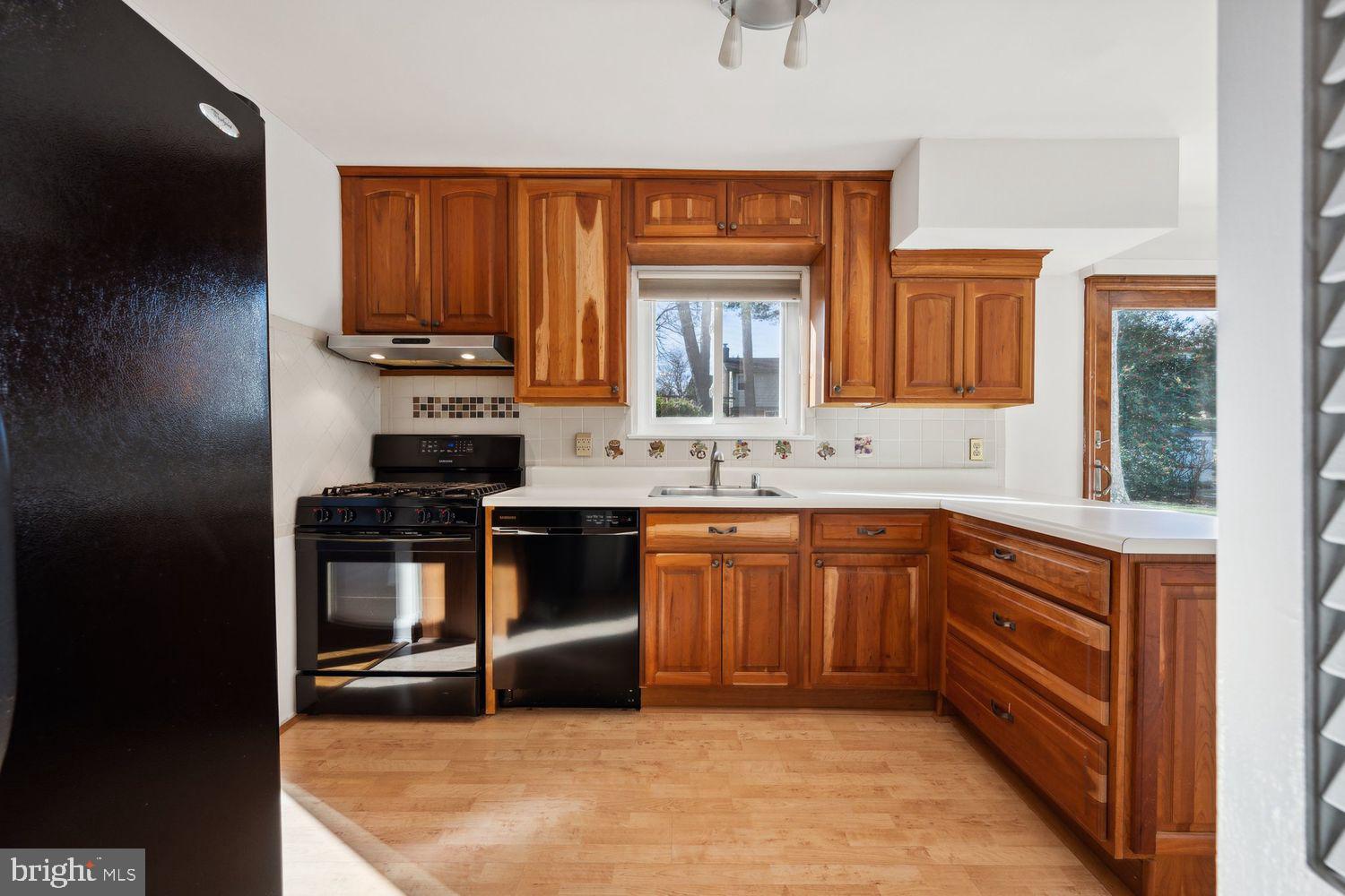 WOODLAWN TERRACE - Residential