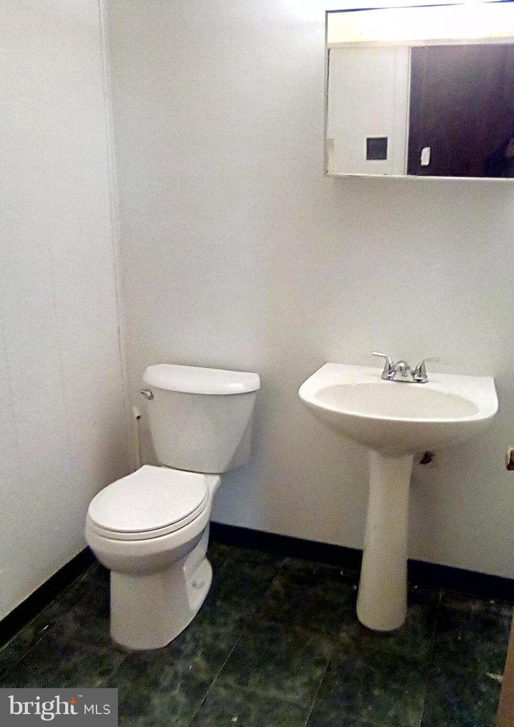 POMFRET ESTATES - Residential