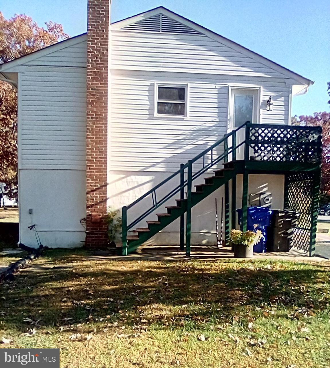 POMFRET ESTATES - Residential