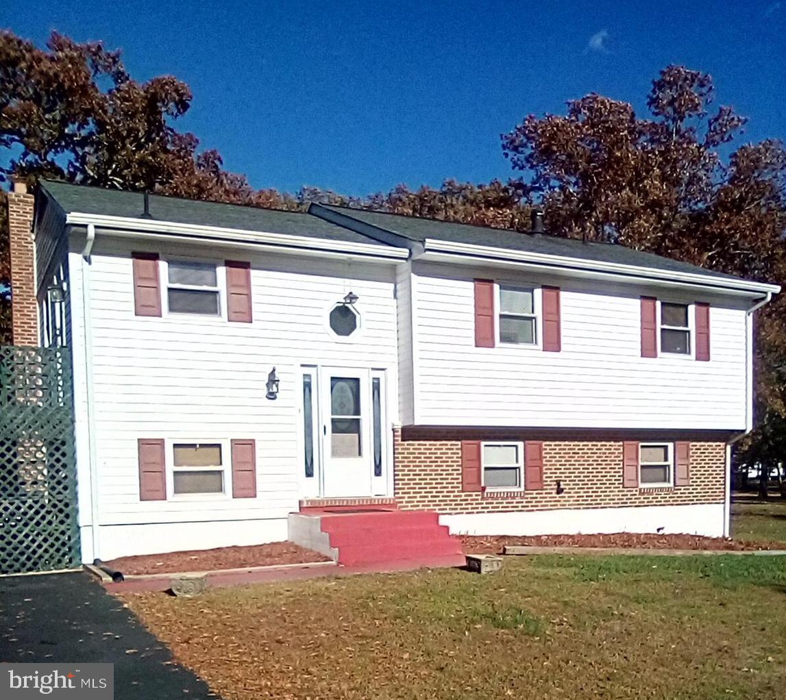 POMFRET ESTATES - Residential