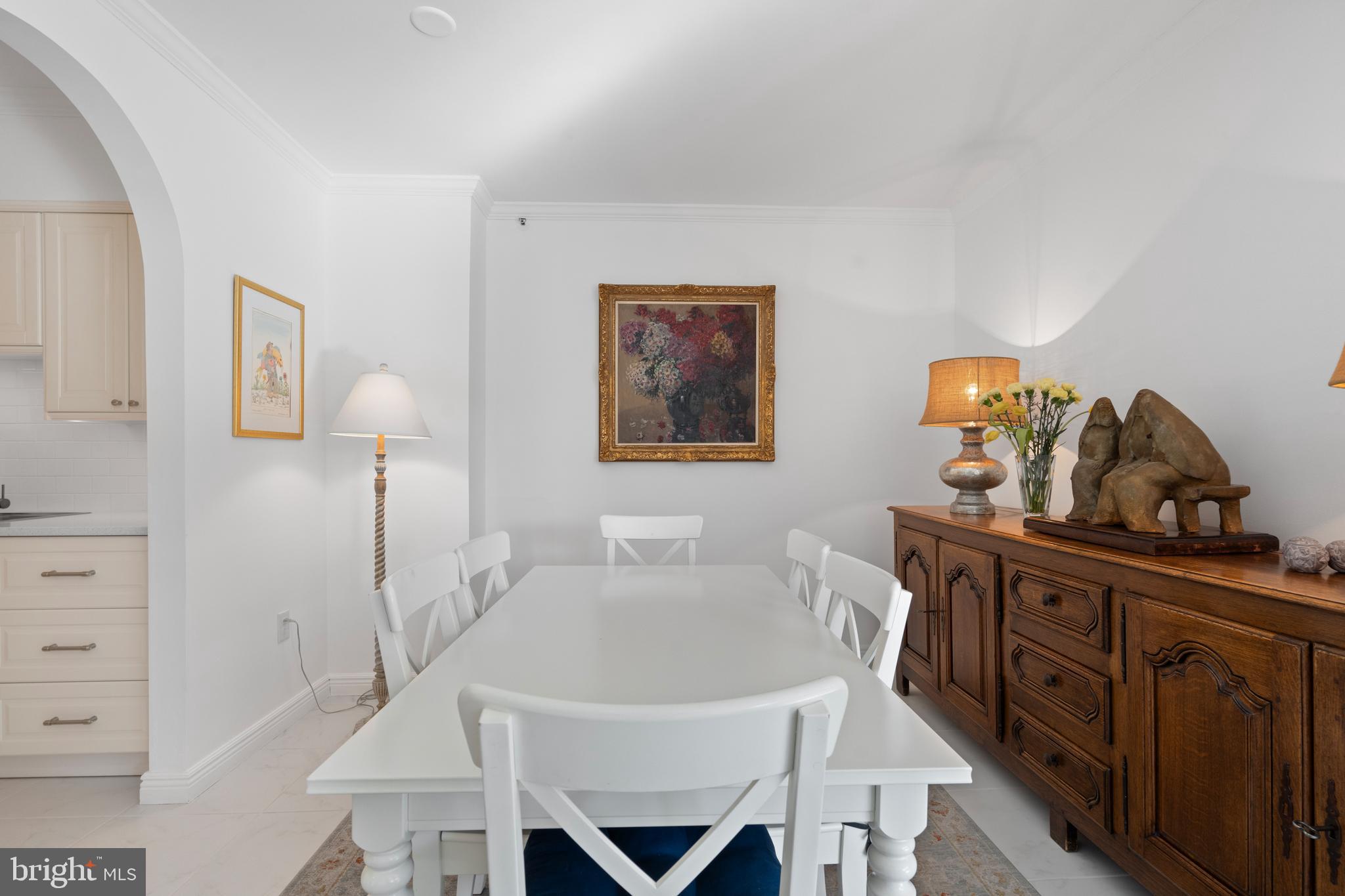 CRYSTAL GATEWAY - Residential