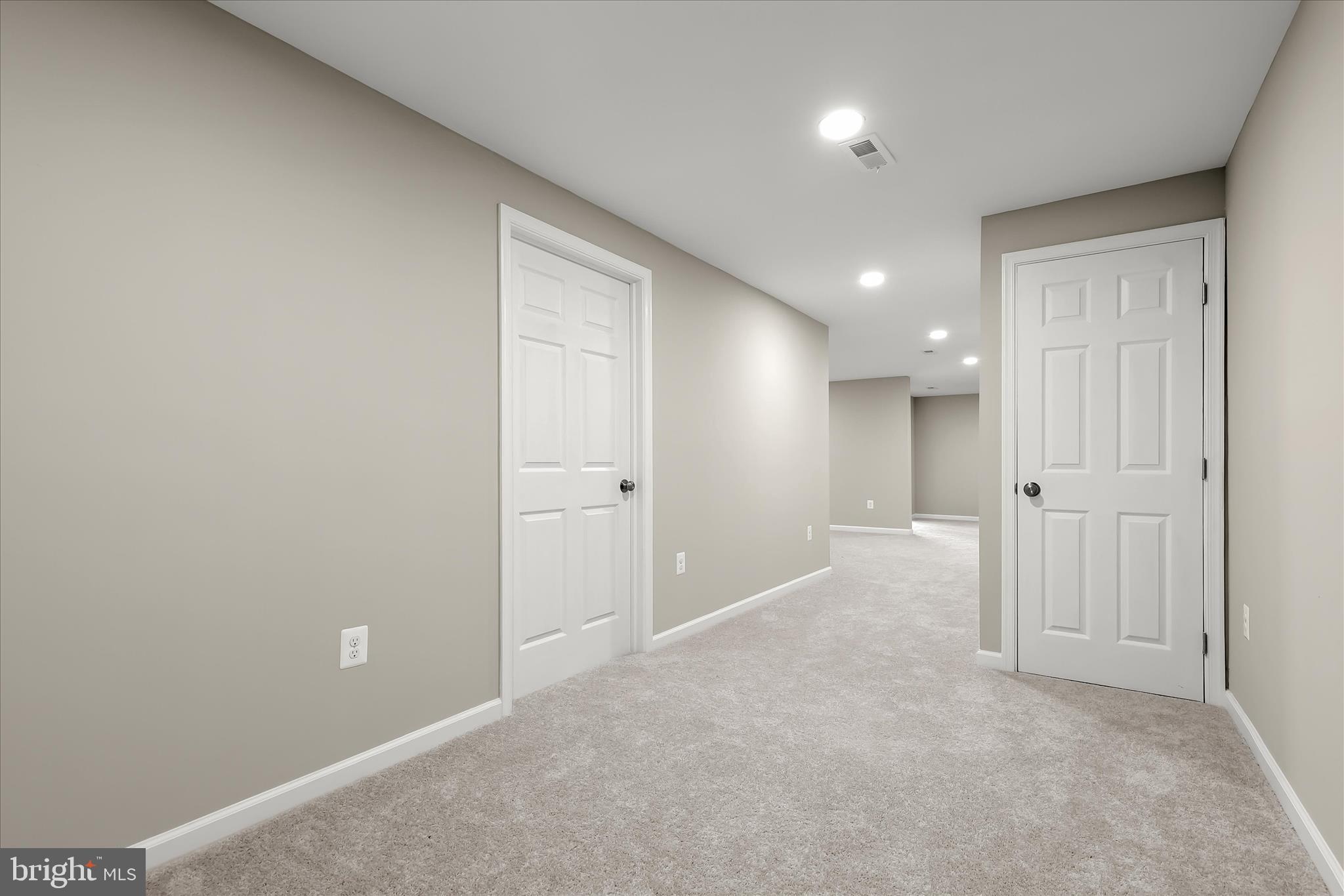 COUNTRY WALK - Residential