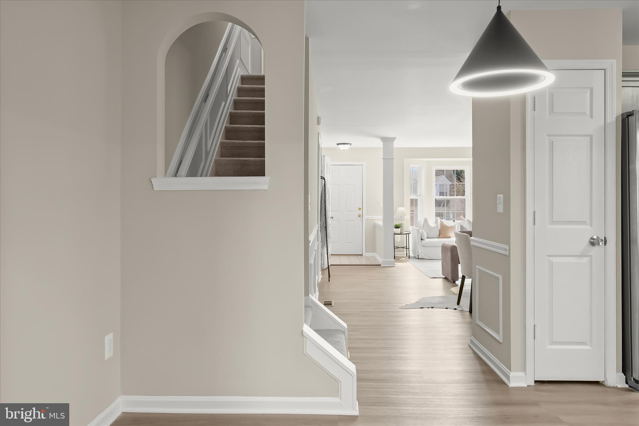 COUNTRY WALK - Residential