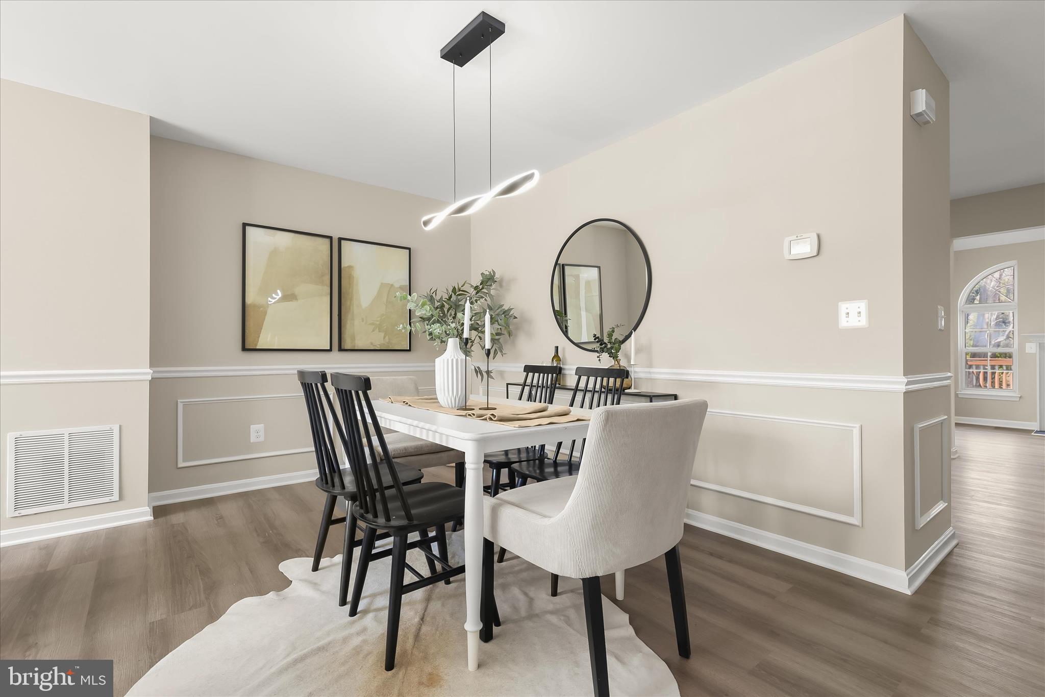 COUNTRY WALK - Residential