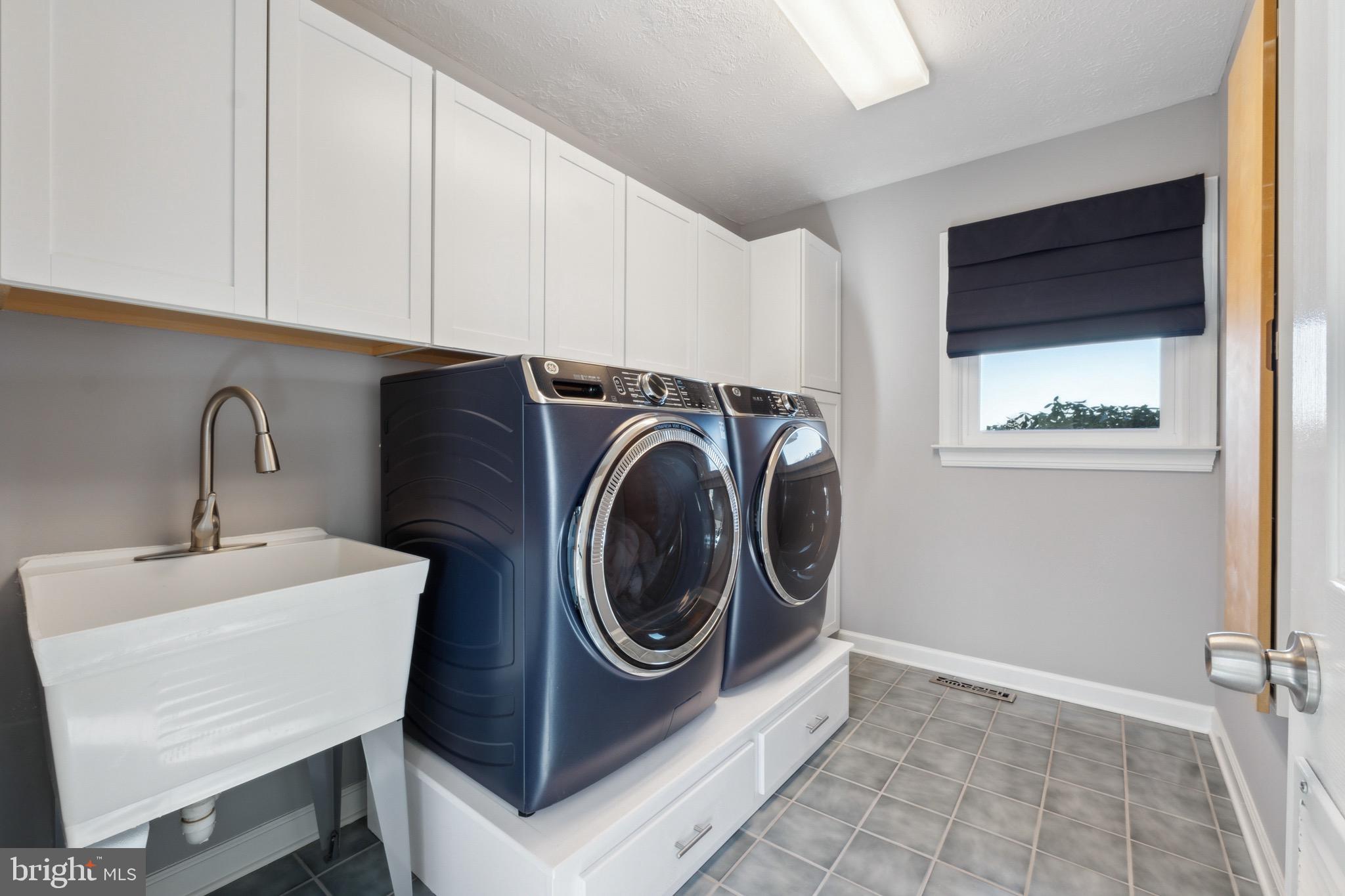 CLAYHILL FARM - Residential