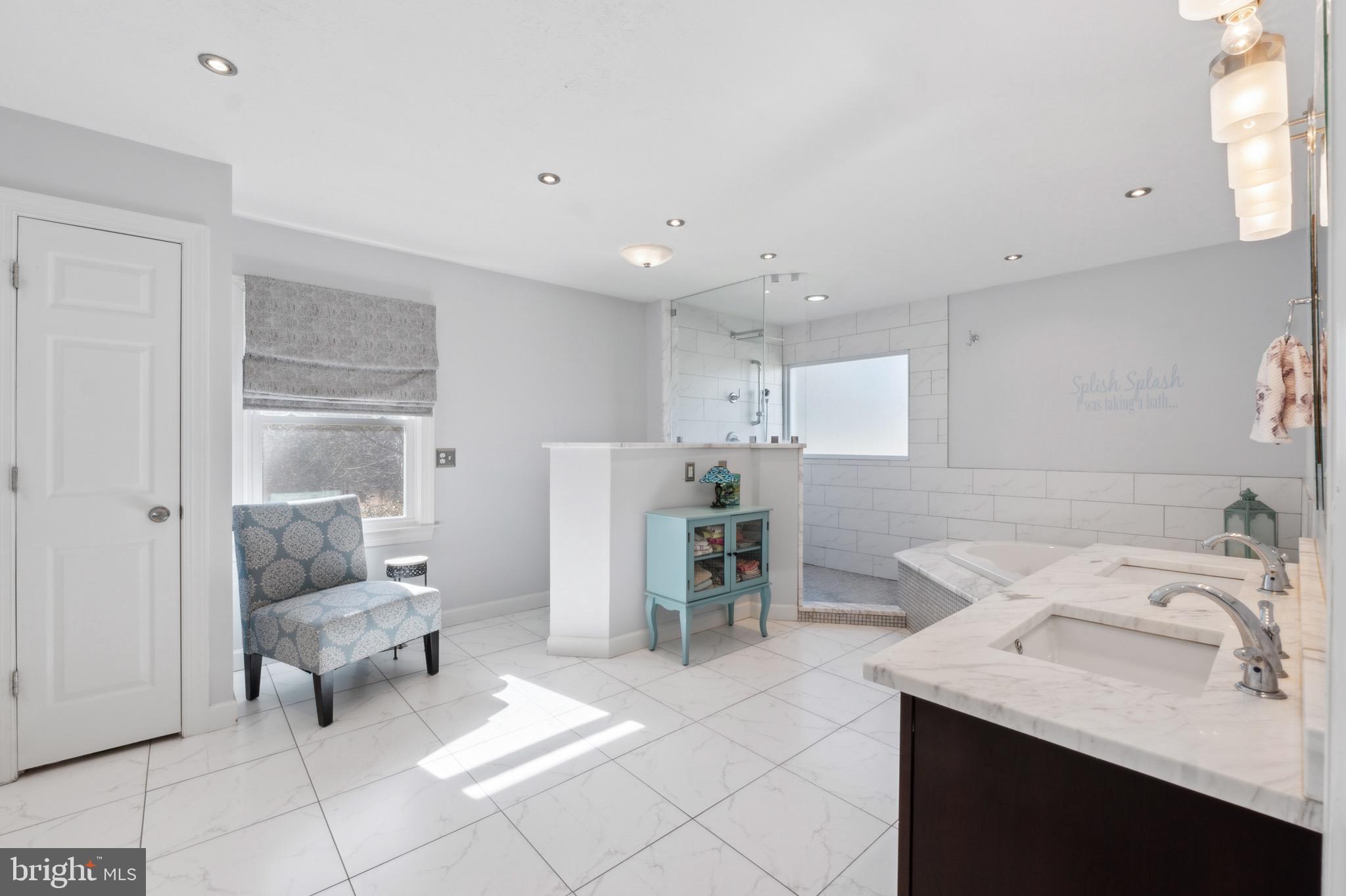 CLAYHILL FARM - Residential