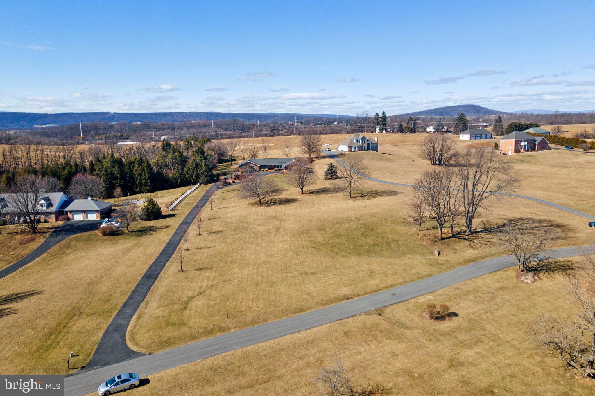 CLAYHILL FARM - Residential