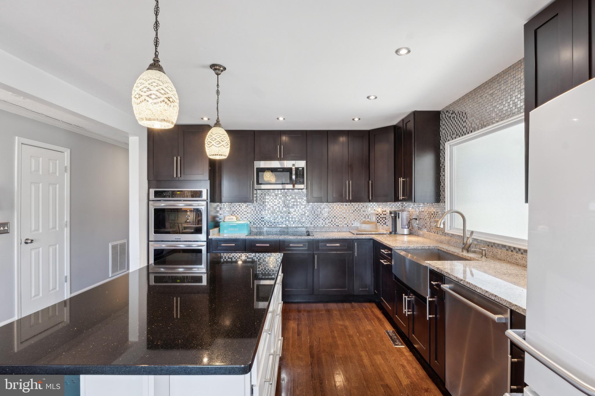 CLAYHILL FARM - Residential