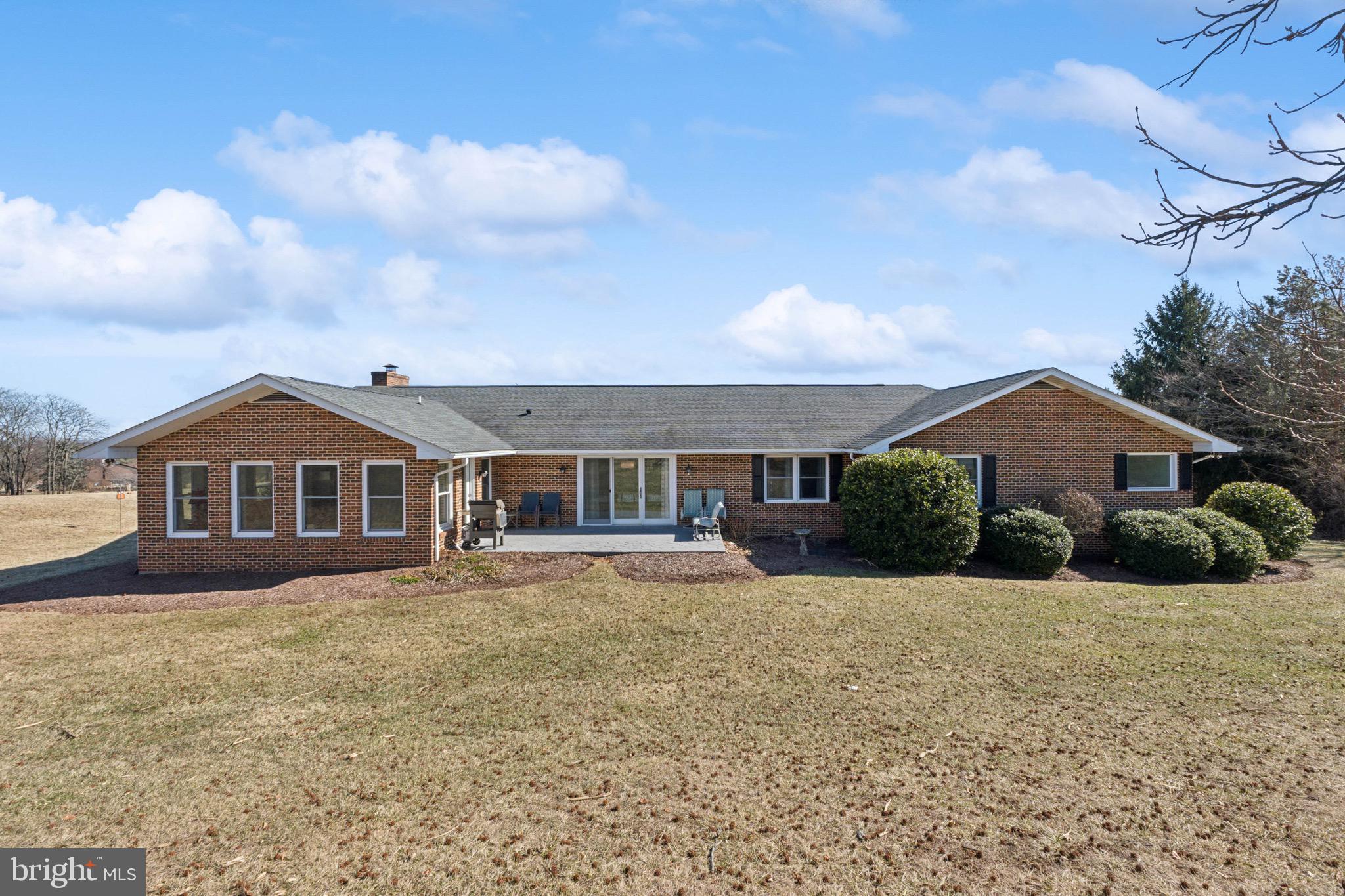 CLAYHILL FARM - Residential