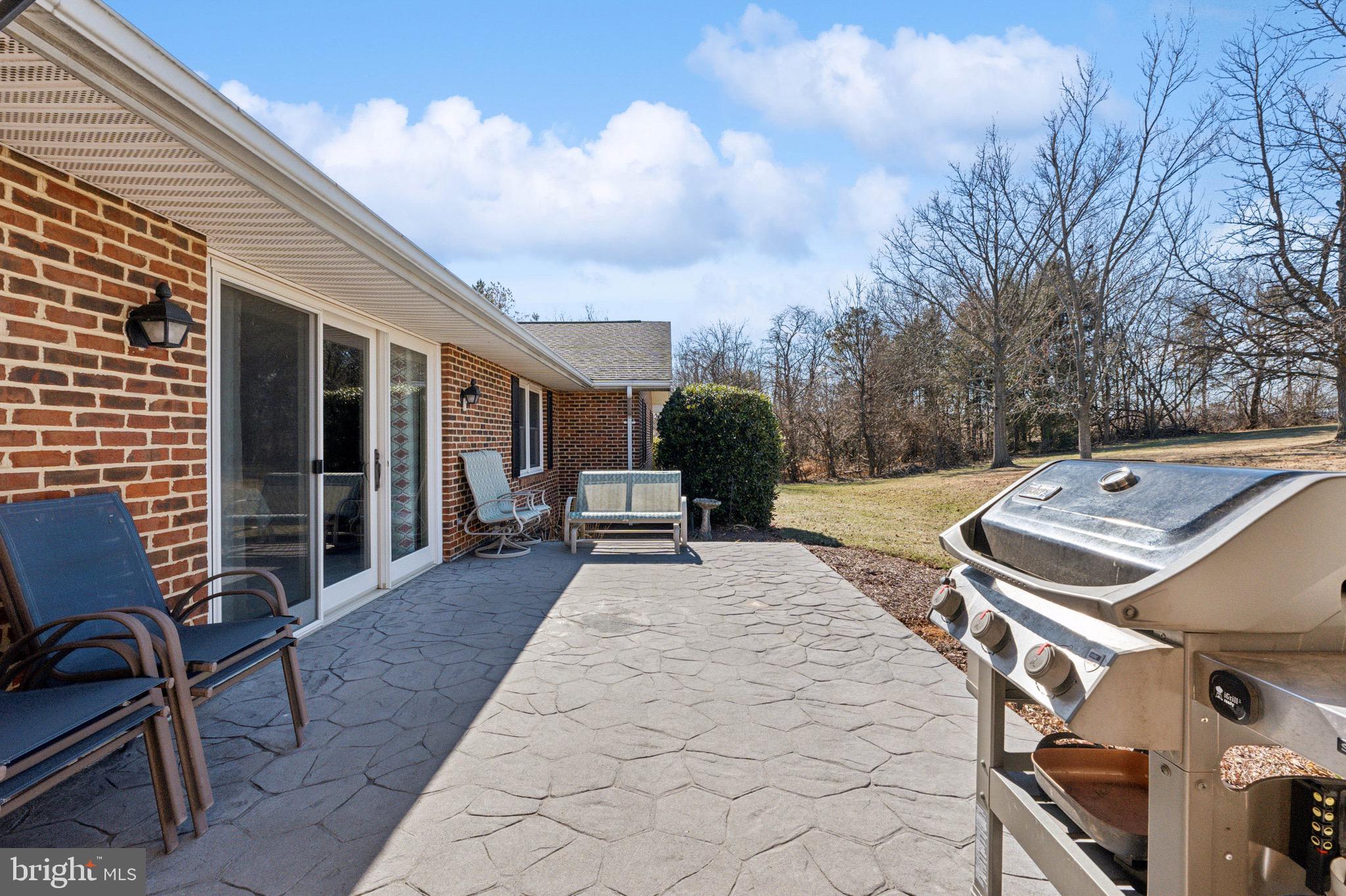 CLAYHILL FARM - Residential