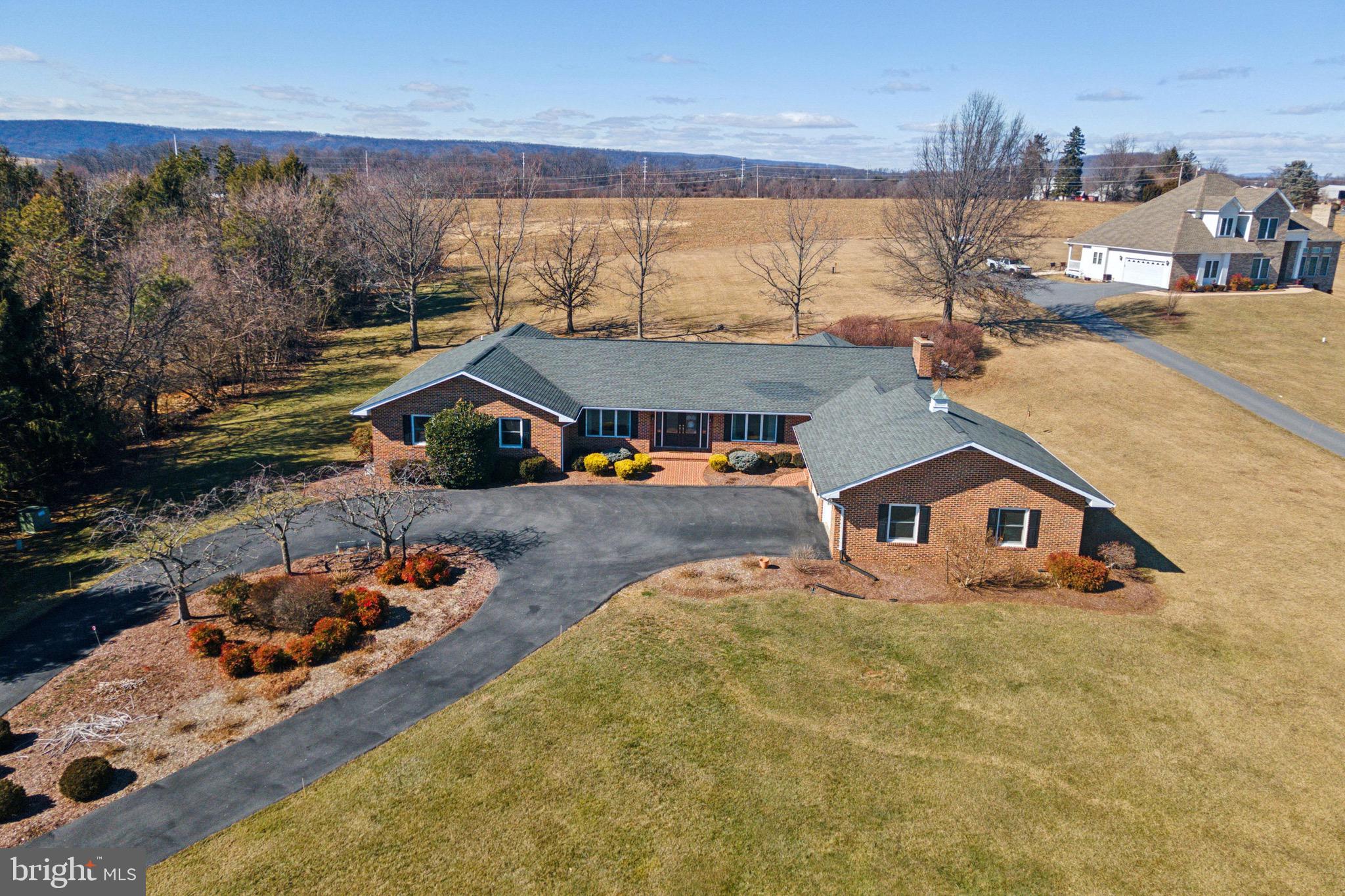 CLAYHILL FARM - Residential