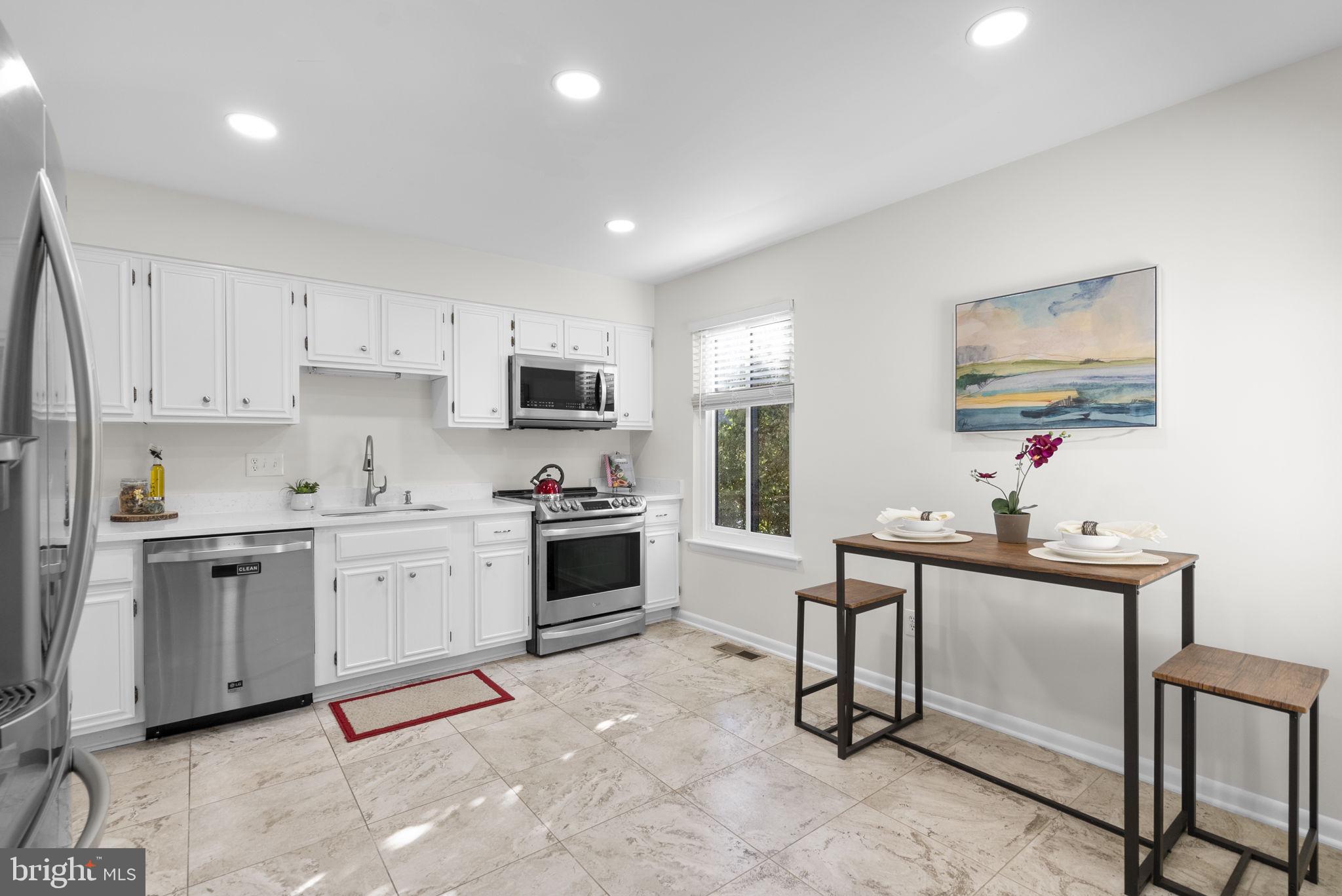 WATKINS GLEN - Residential