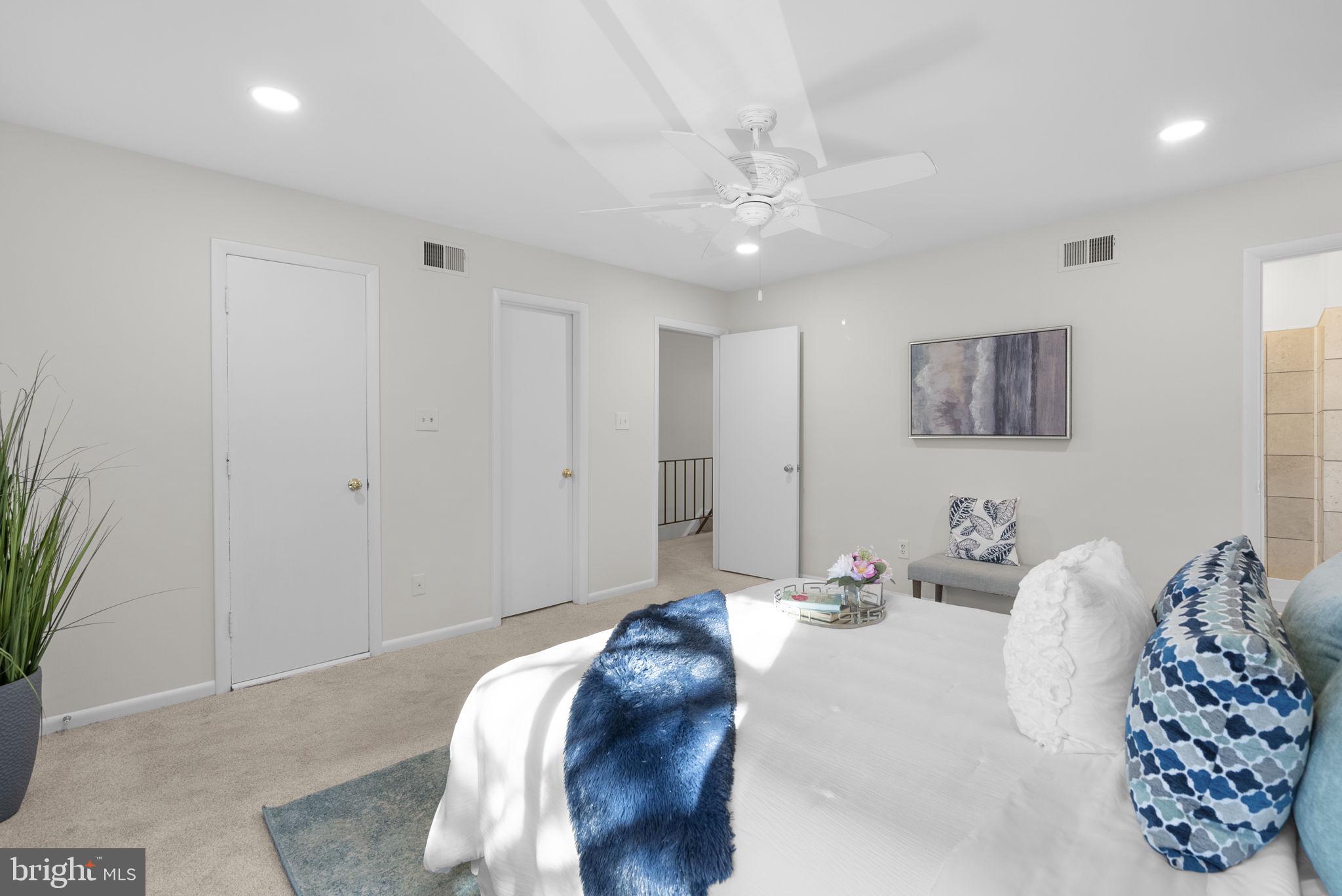 WATKINS GLEN - Residential