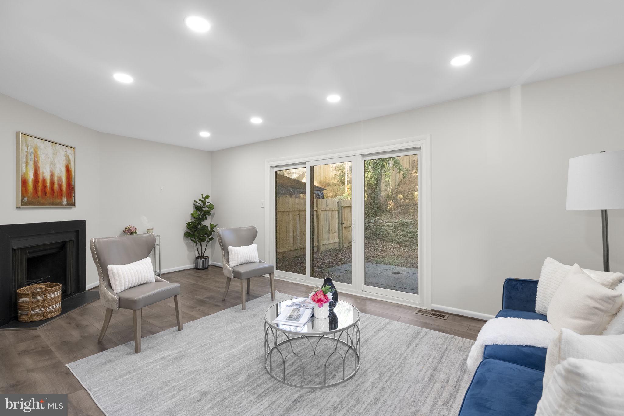 WATKINS GLEN - Residential