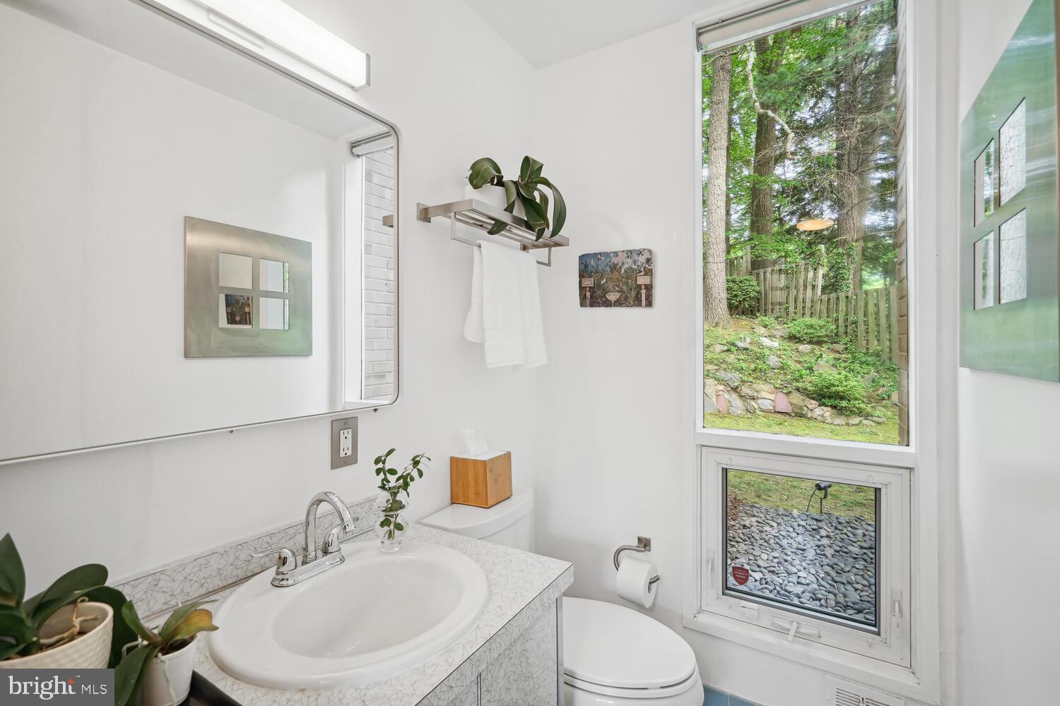 CREST PARK - Residential