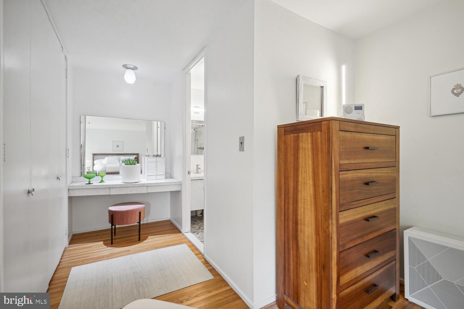 CREST PARK - Residential