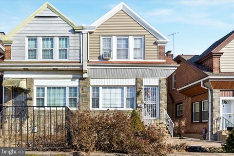 Townhouse For Sale - 123 High Street<br/> SHARON HILL, PA 19079