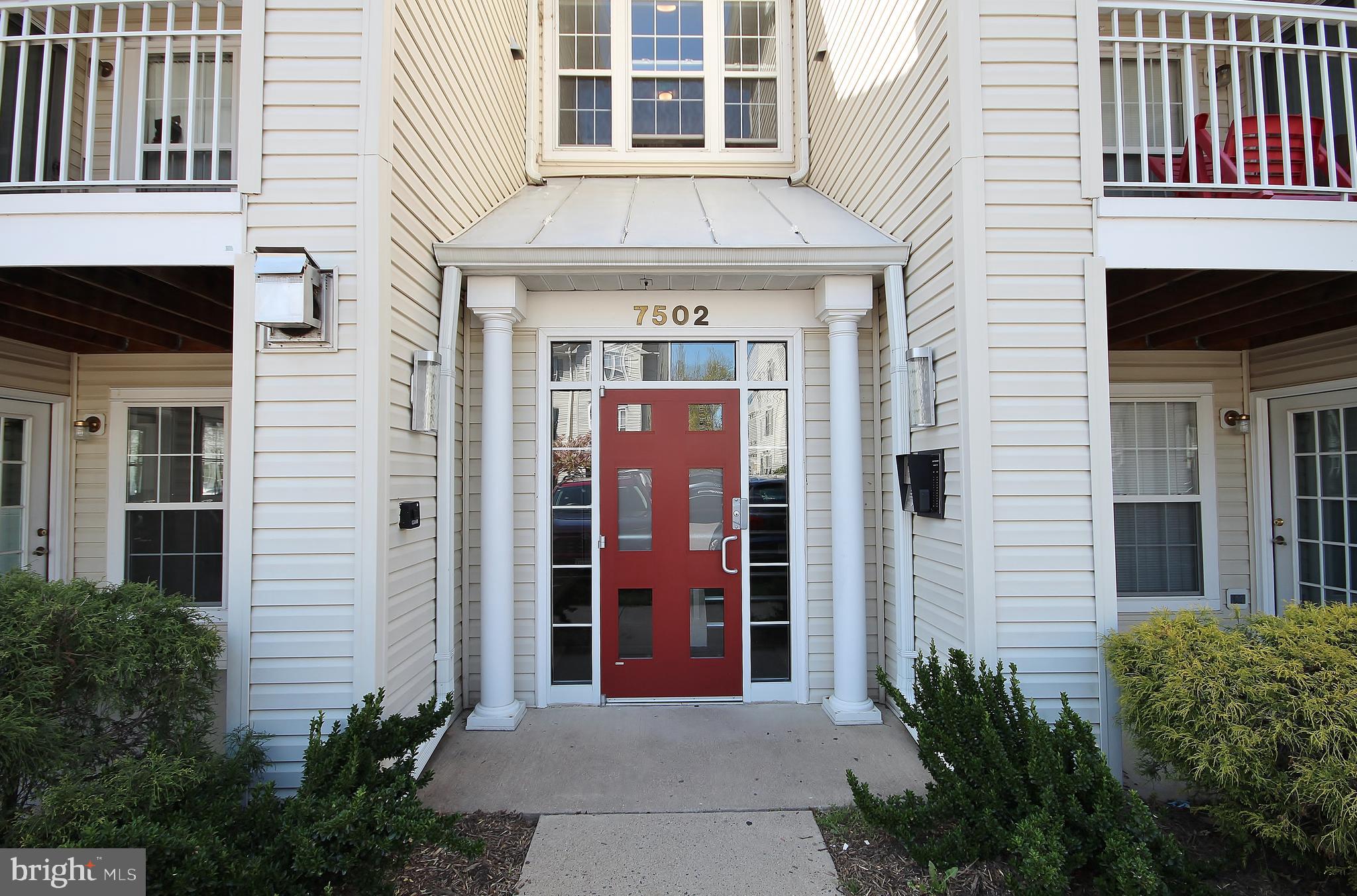 SOUTH MEADOWS - Residential