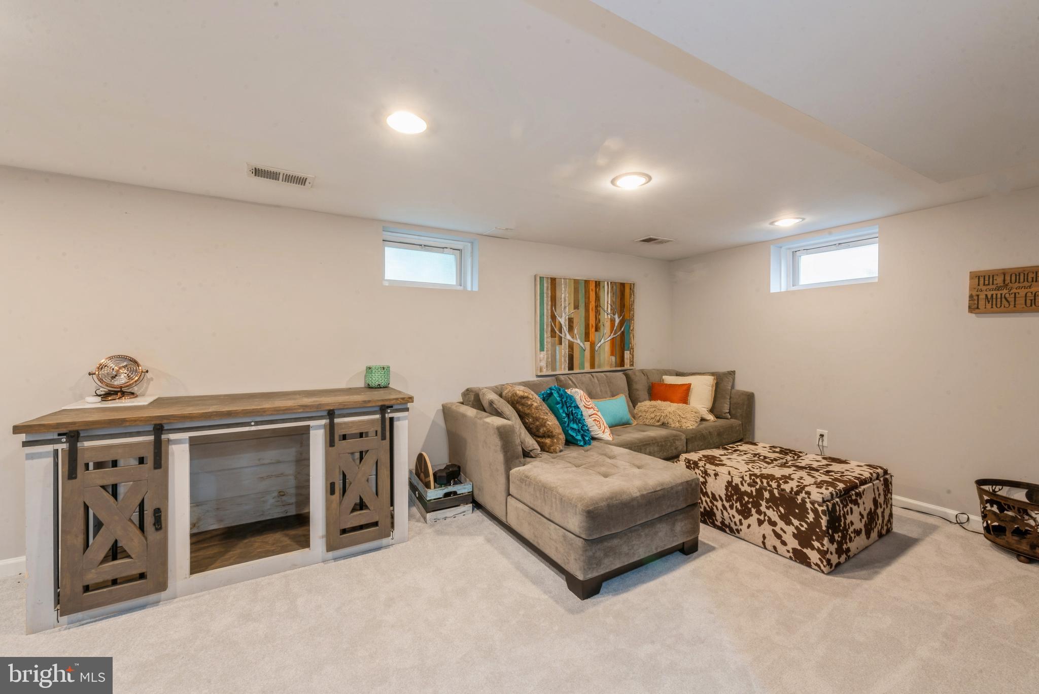 ADMIRAL HEIGHTS - Residential