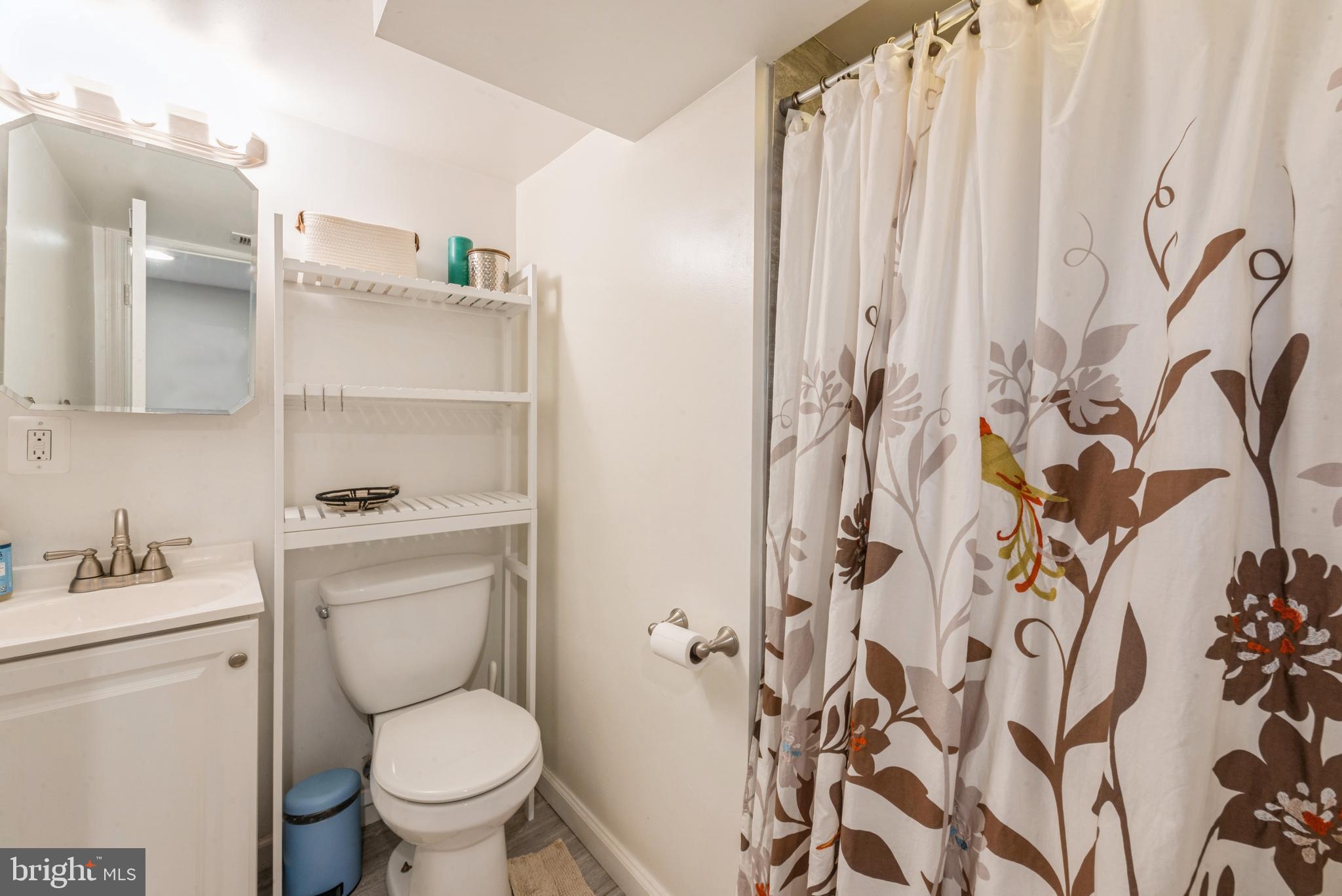 ADMIRAL HEIGHTS - Residential