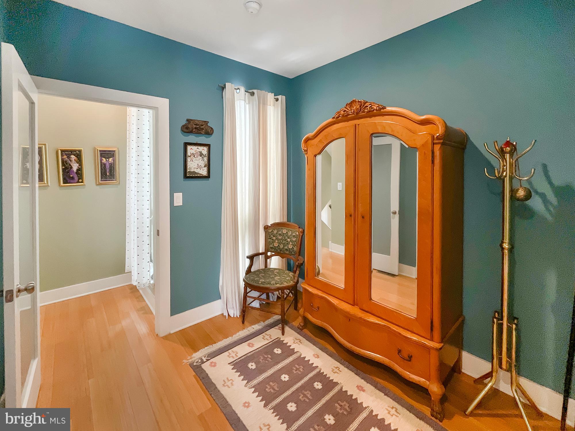 SPRING ARTS - Residential