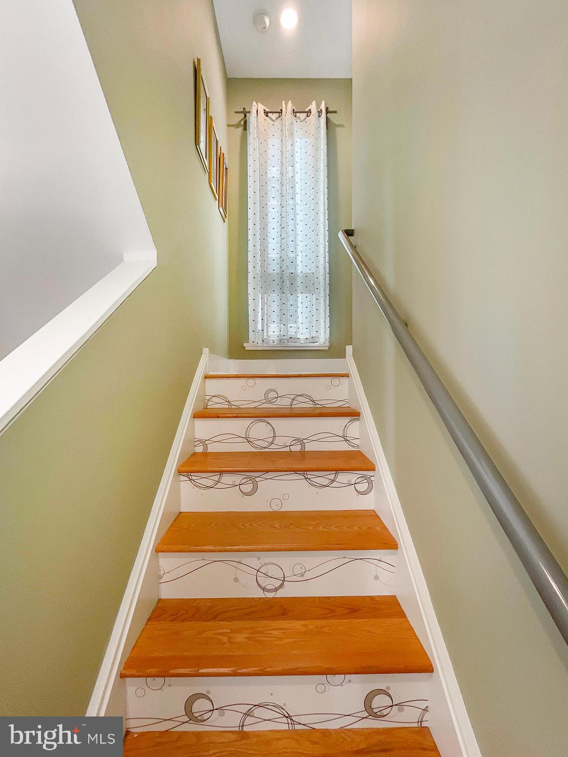 SPRING ARTS - Residential