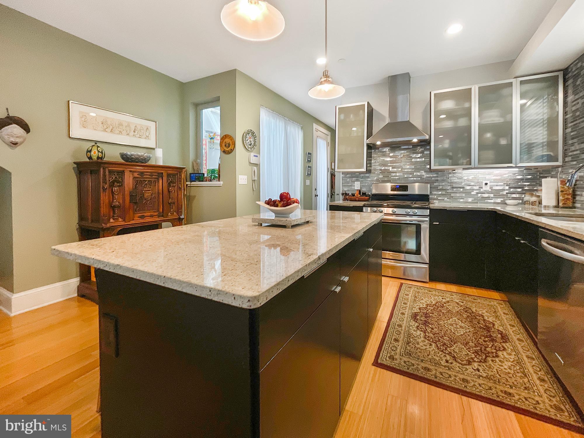 SPRING ARTS - Residential