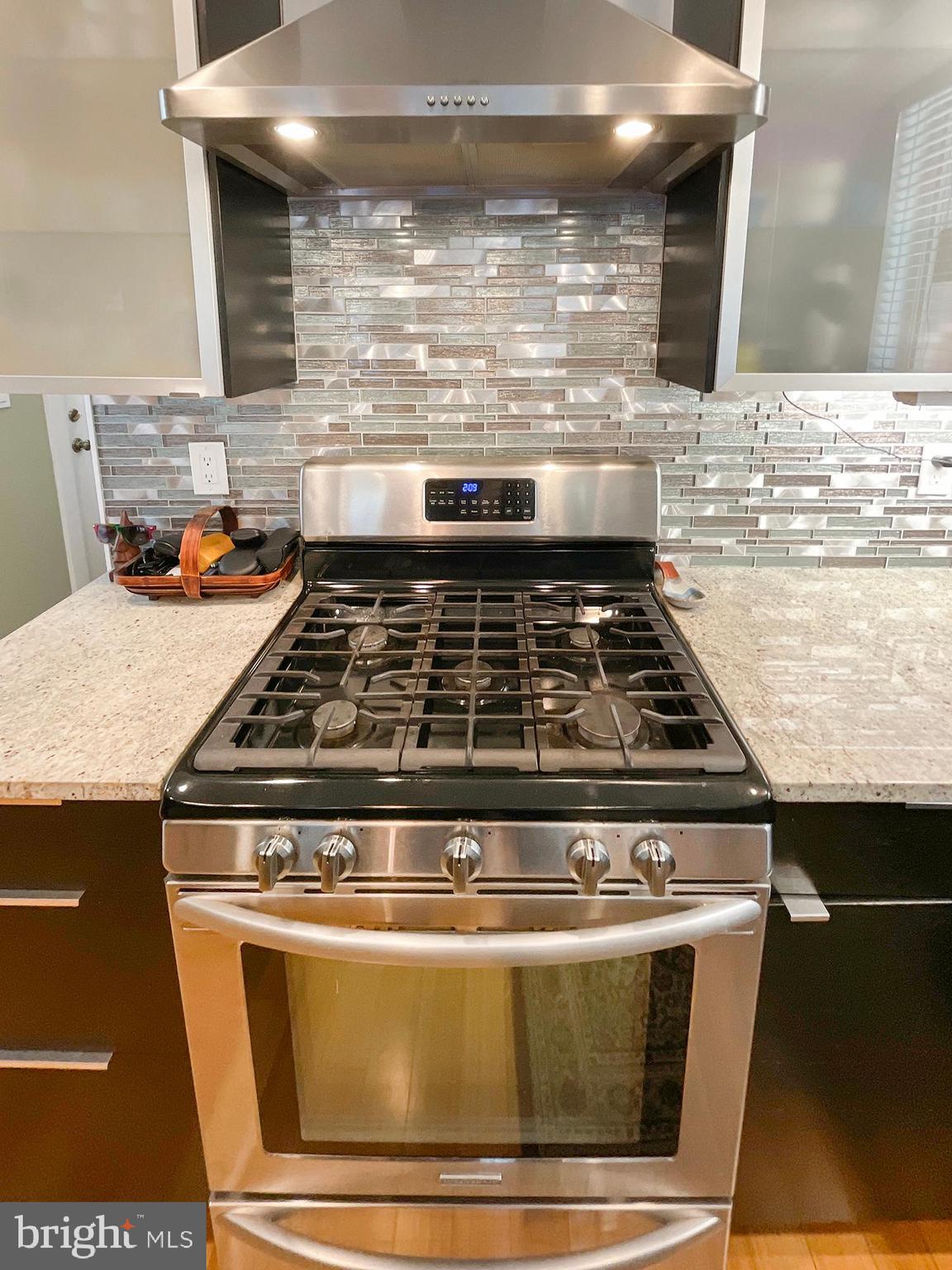 SPRING ARTS - Residential