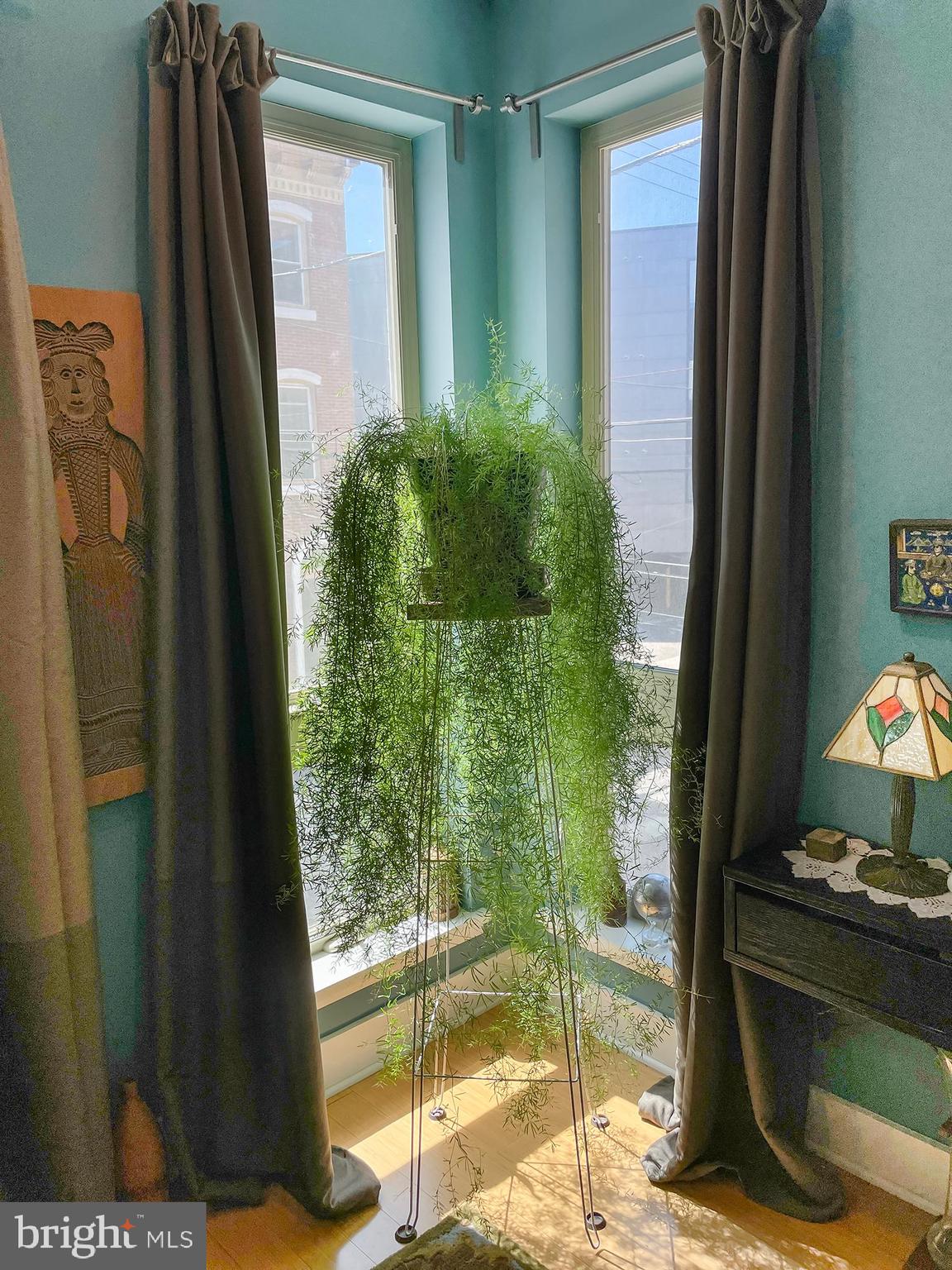 SPRING ARTS - Residential