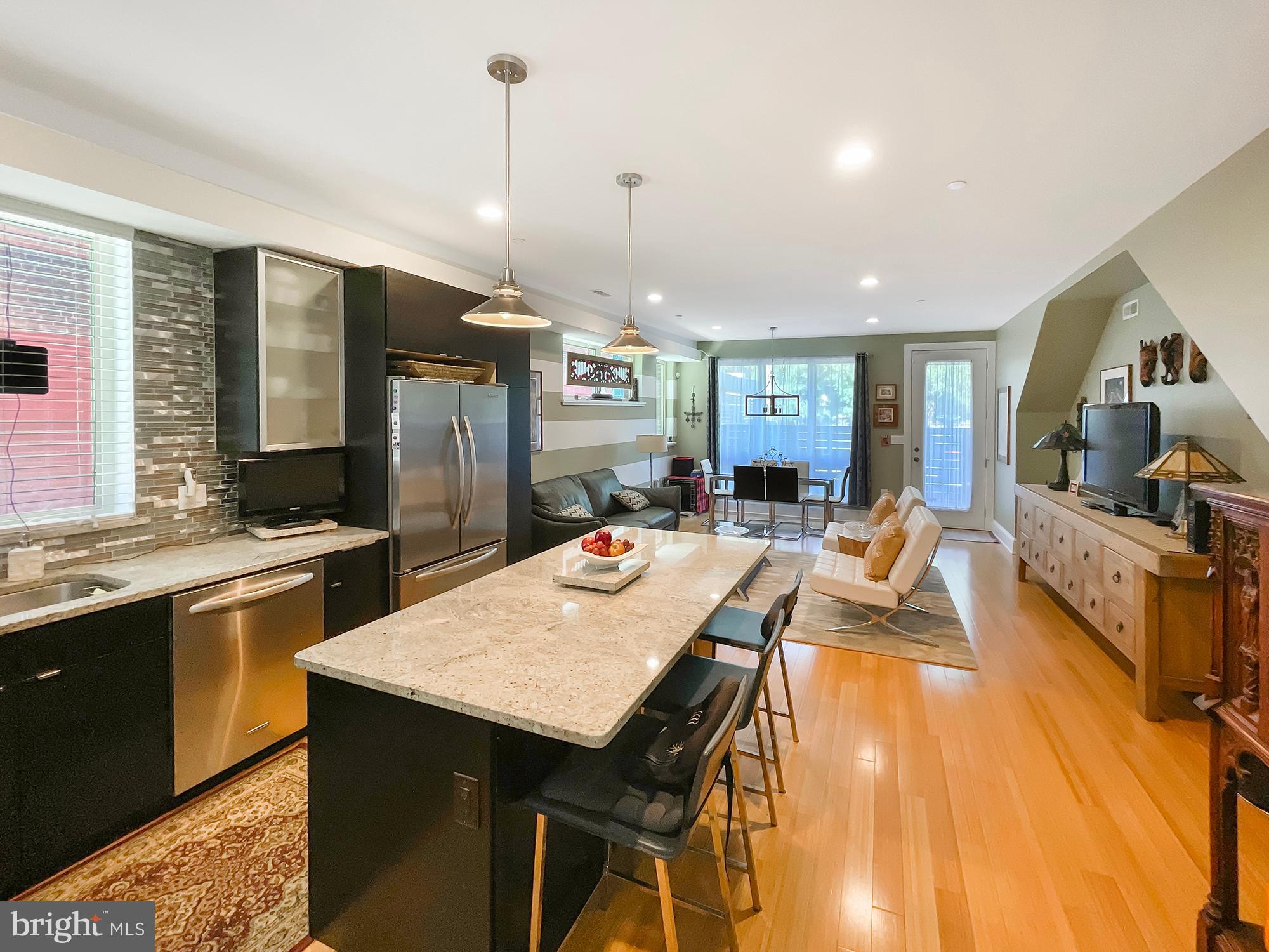 SPRING ARTS - Residential