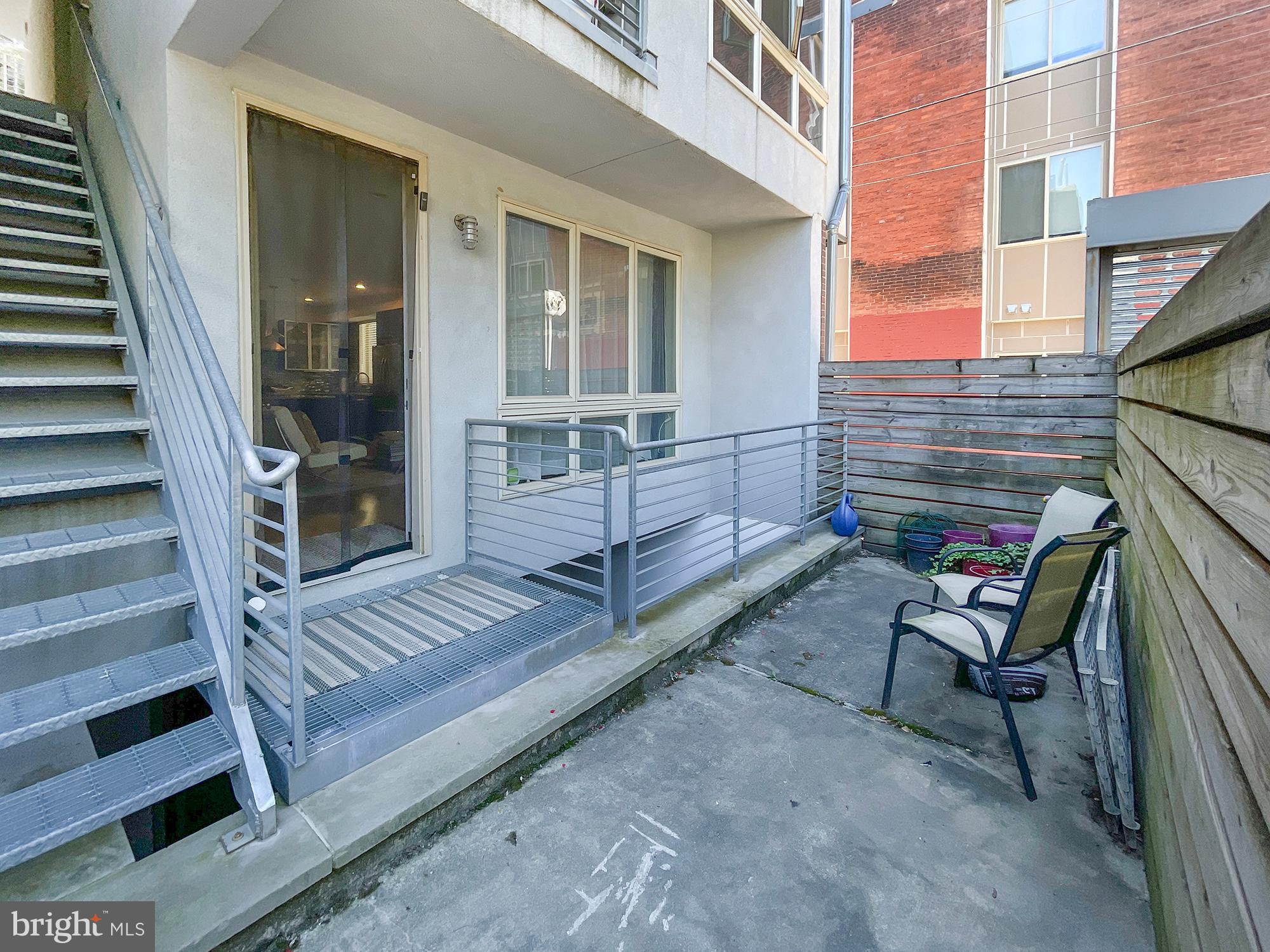 SPRING ARTS - Residential