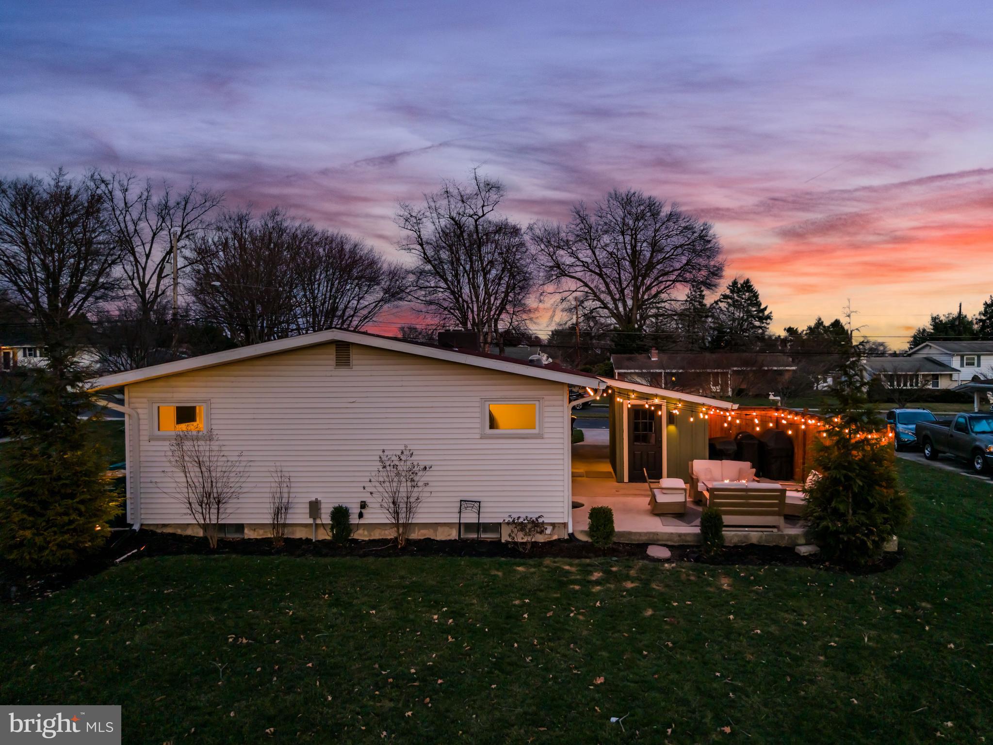 HOLLYWOOD - Residential