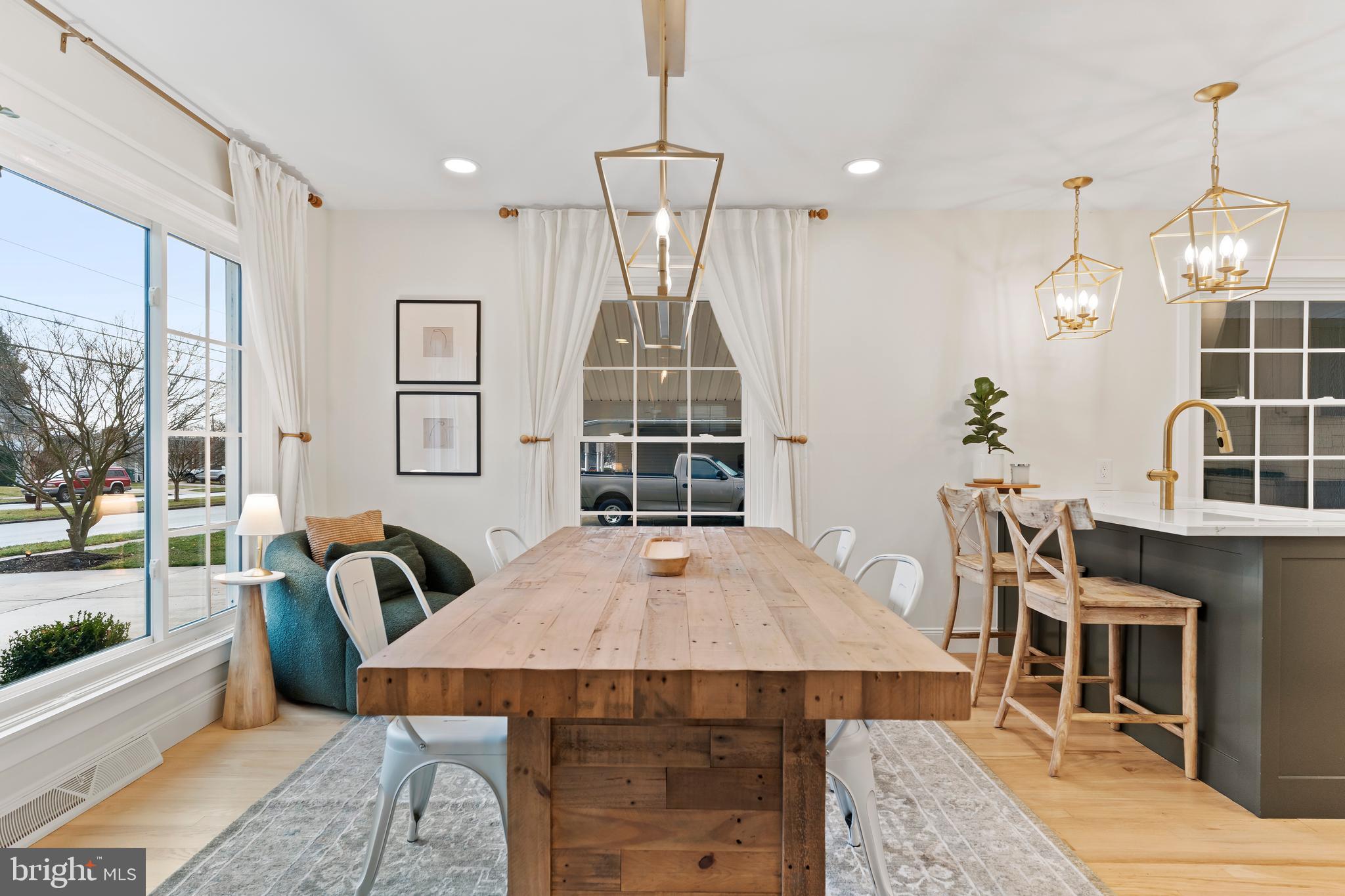 HOLLYWOOD - Residential