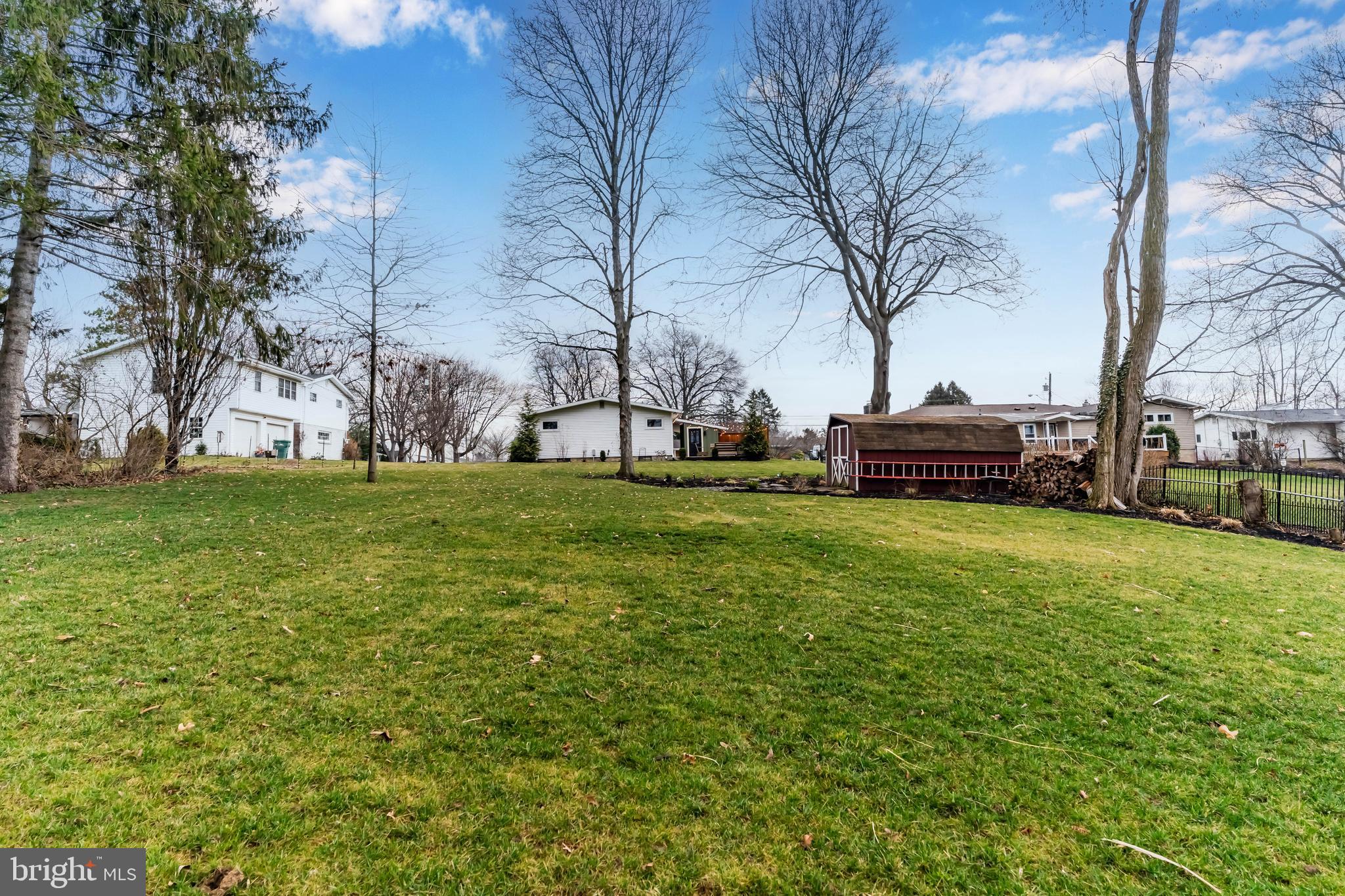 HOLLYWOOD - Residential