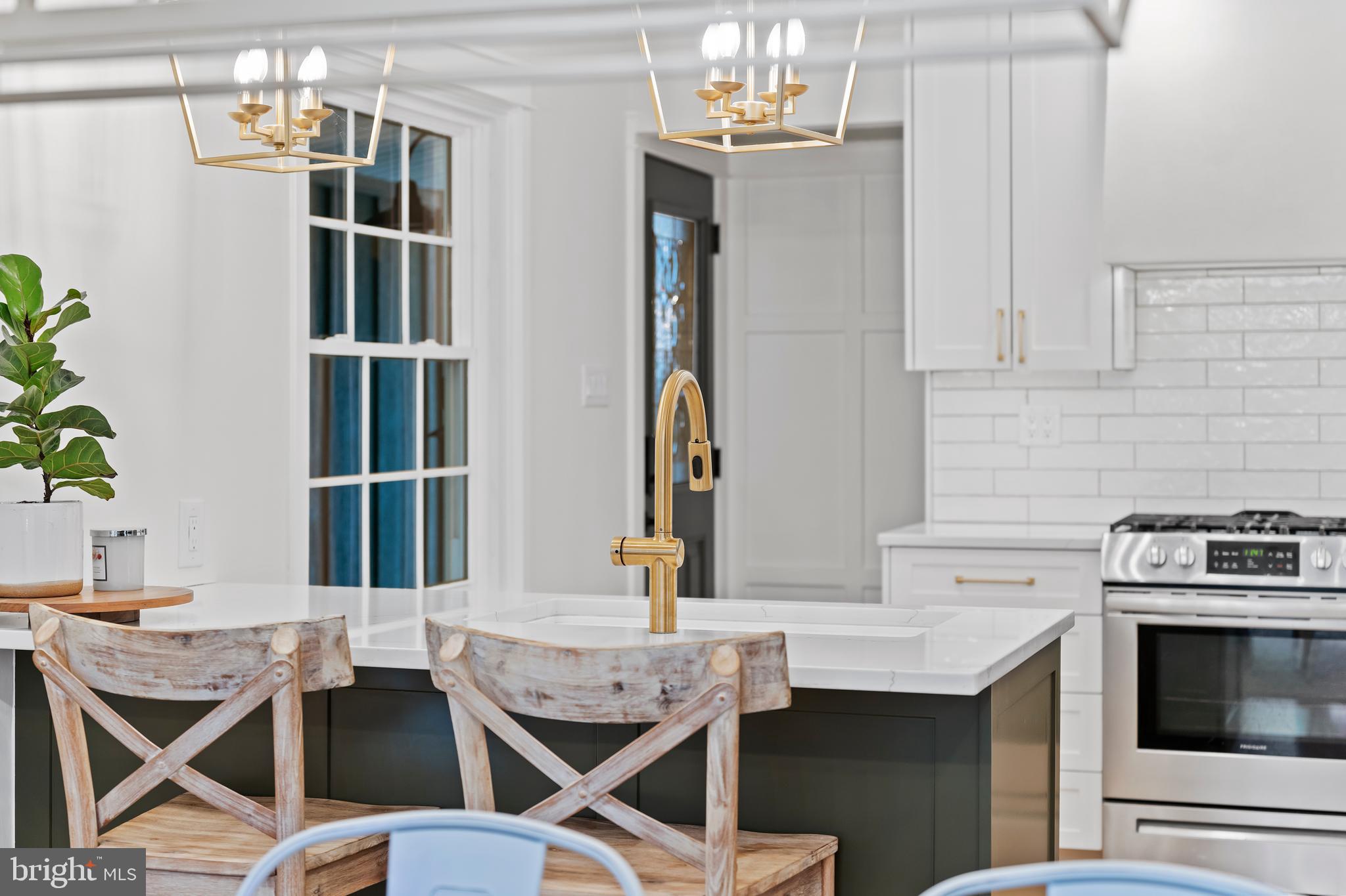 HOLLYWOOD - Residential