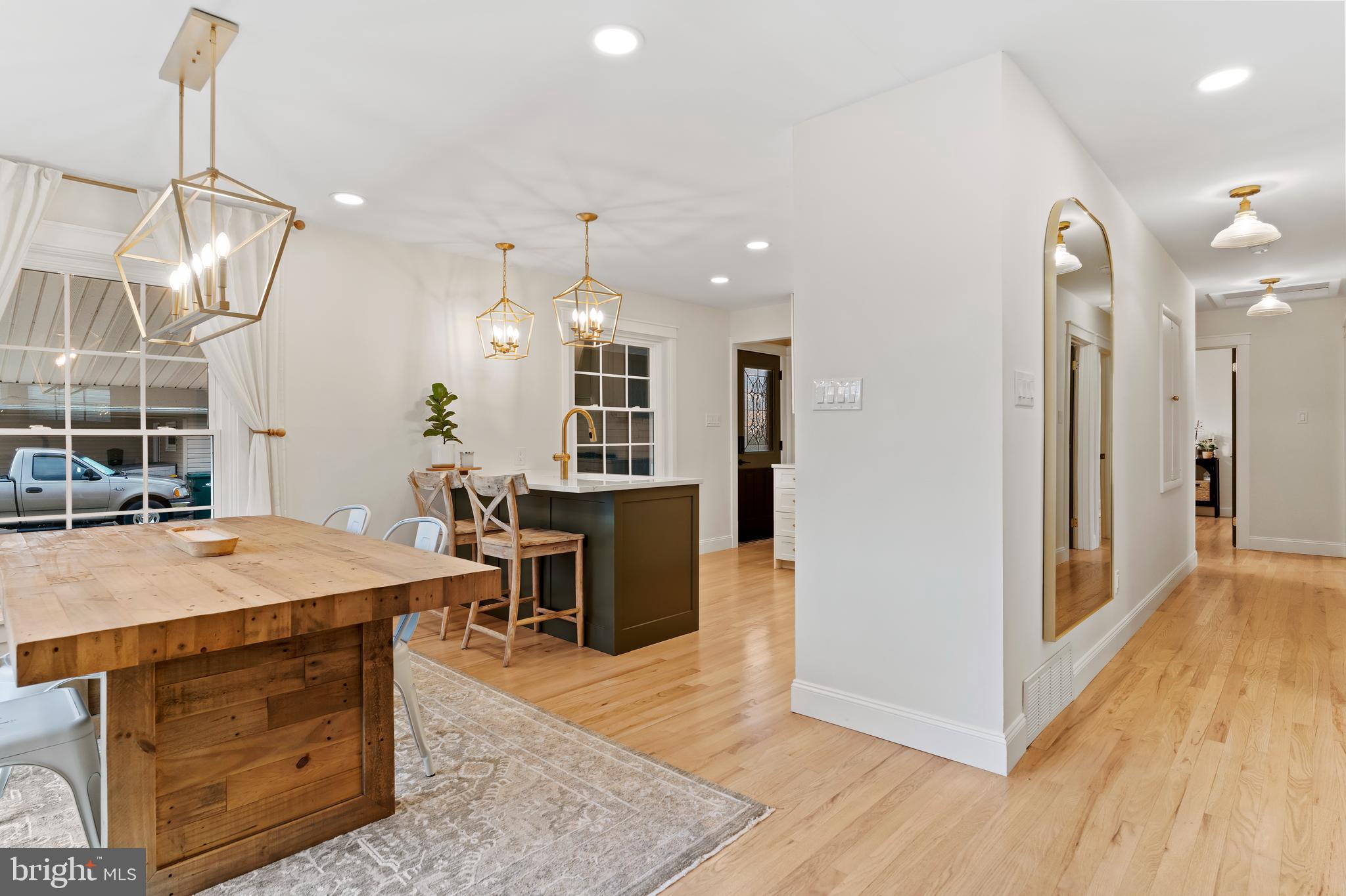 HOLLYWOOD - Residential