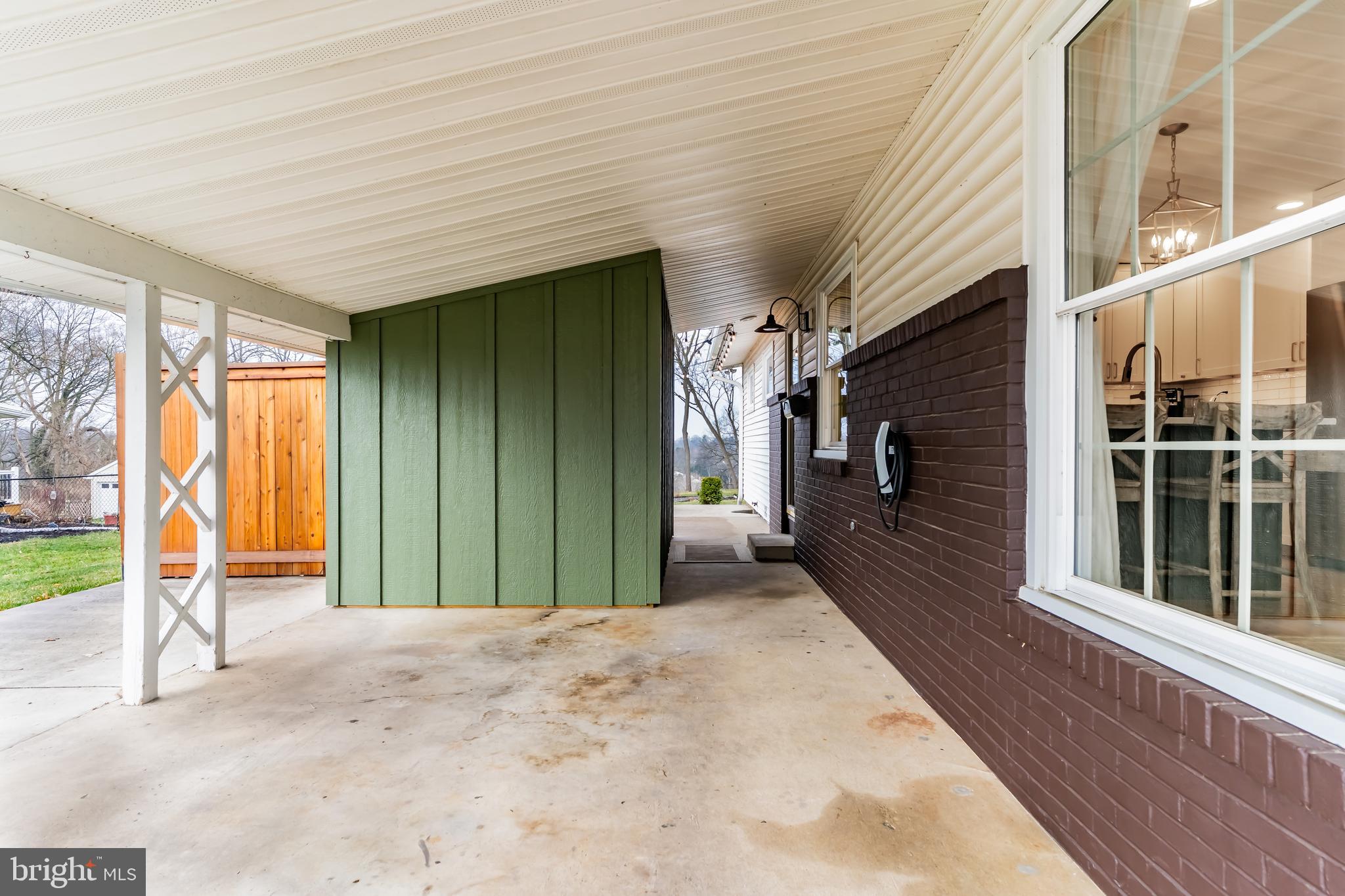 HOLLYWOOD - Residential