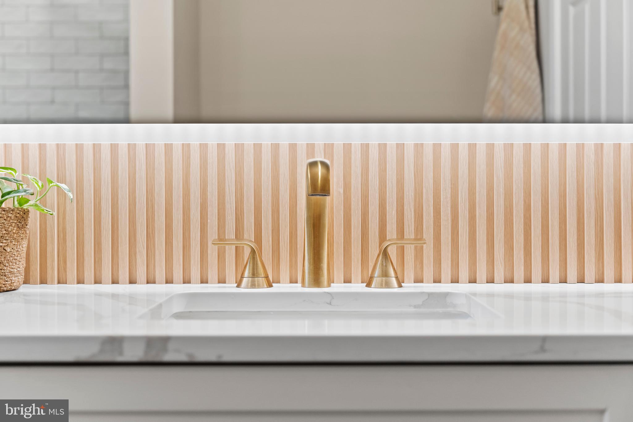 HOLLYWOOD - Residential