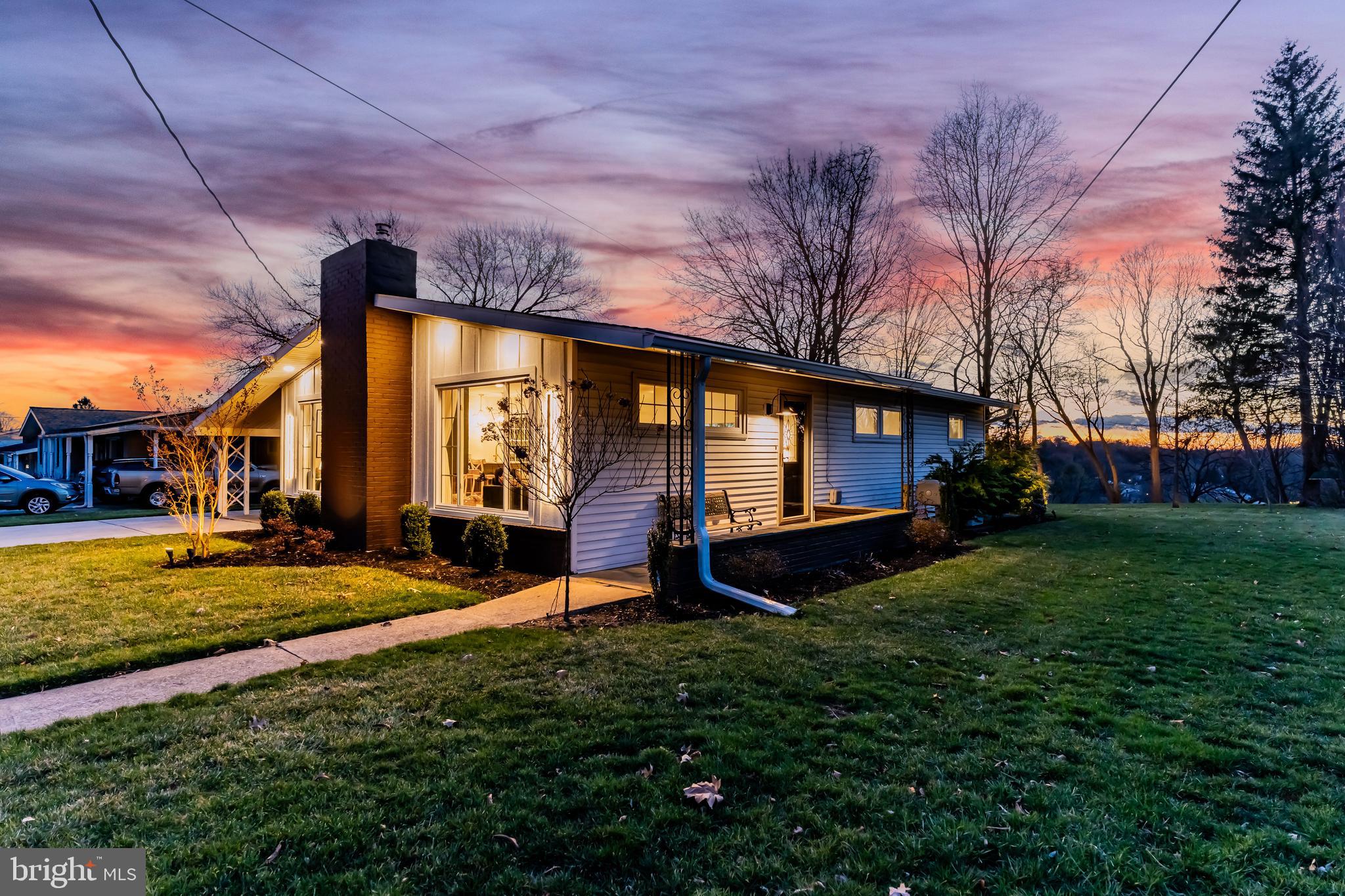 HOLLYWOOD - Residential